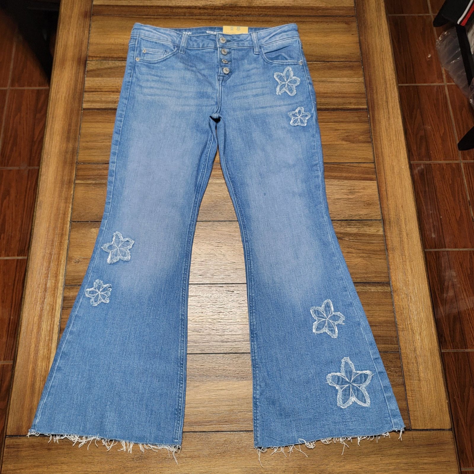 Other Thereabouts Mid Rise Flare Button Fly Jeans - 16.5 Plus NWT Size 34" / US 12 / IT 48 - 1 Thumbnail