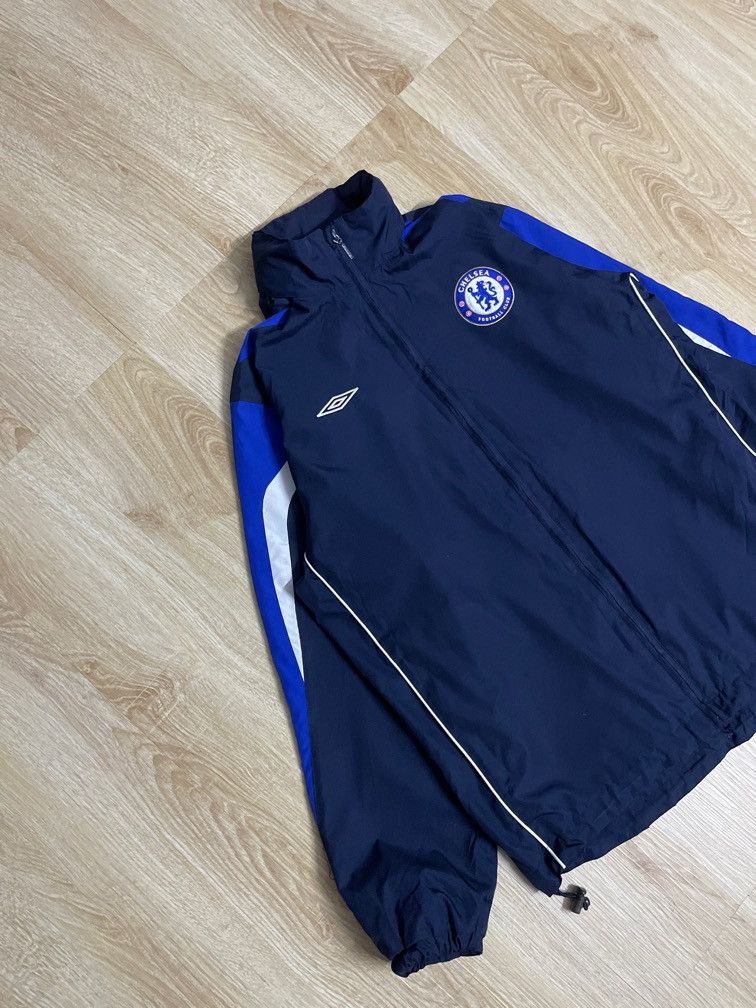 Vintage Vintage umbro chelsea club tracktop hooded Size US M / EU 48-50 / 2 - 3 Thumbnail