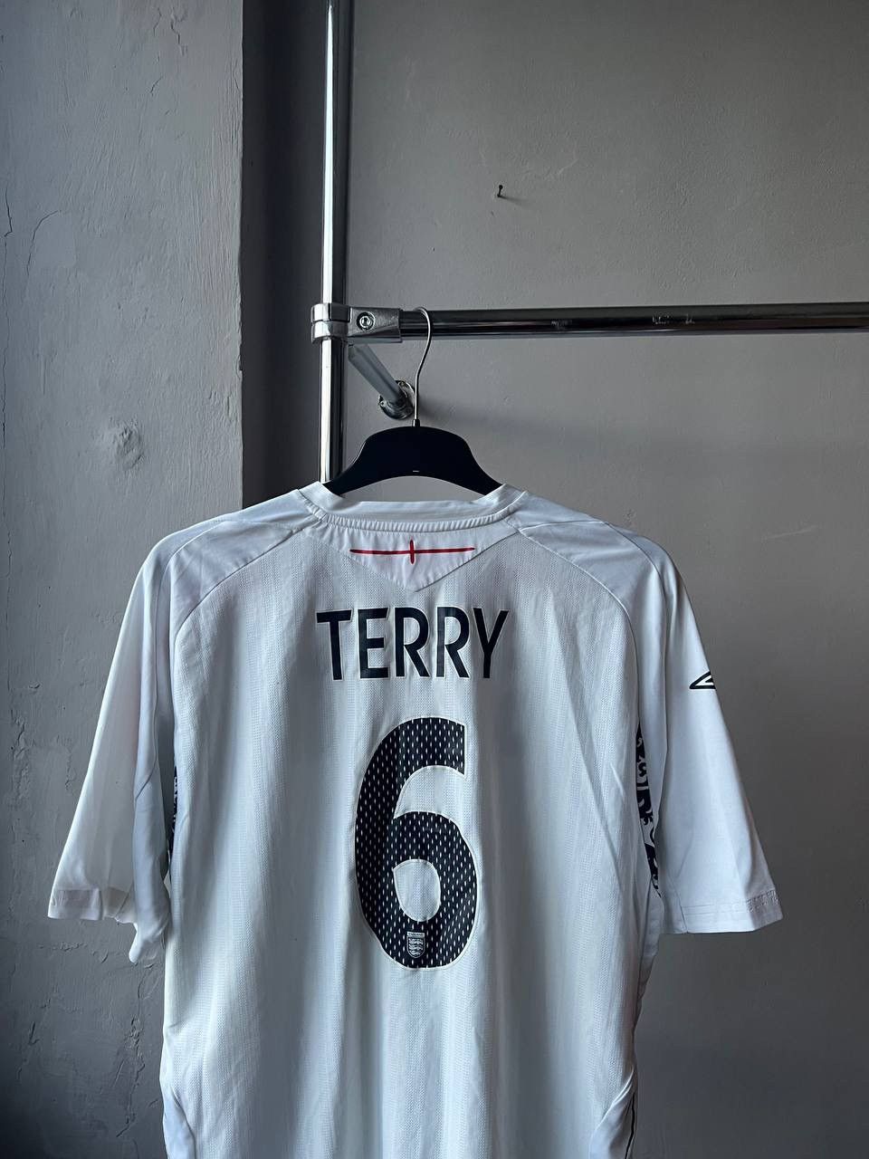 Umbro 2005/7 ENGLAND TEAM #6 TERRY HOME SOCCER JERSEY SHIRT SZ XXL Size US XXL / EU 58 / 5 - 12 Thumbnail