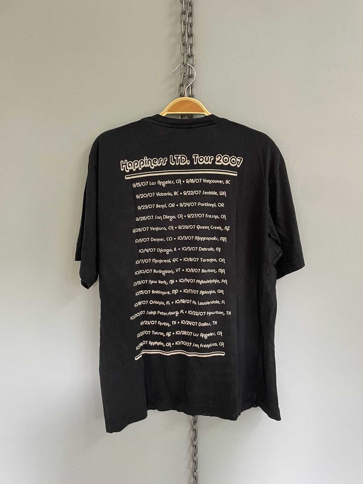 Band Tees Vintage y2k Hot Hot Heat rock band 2007 tour t shirt Size US L / EU 52-54 / 3 - 2 Thumbnail