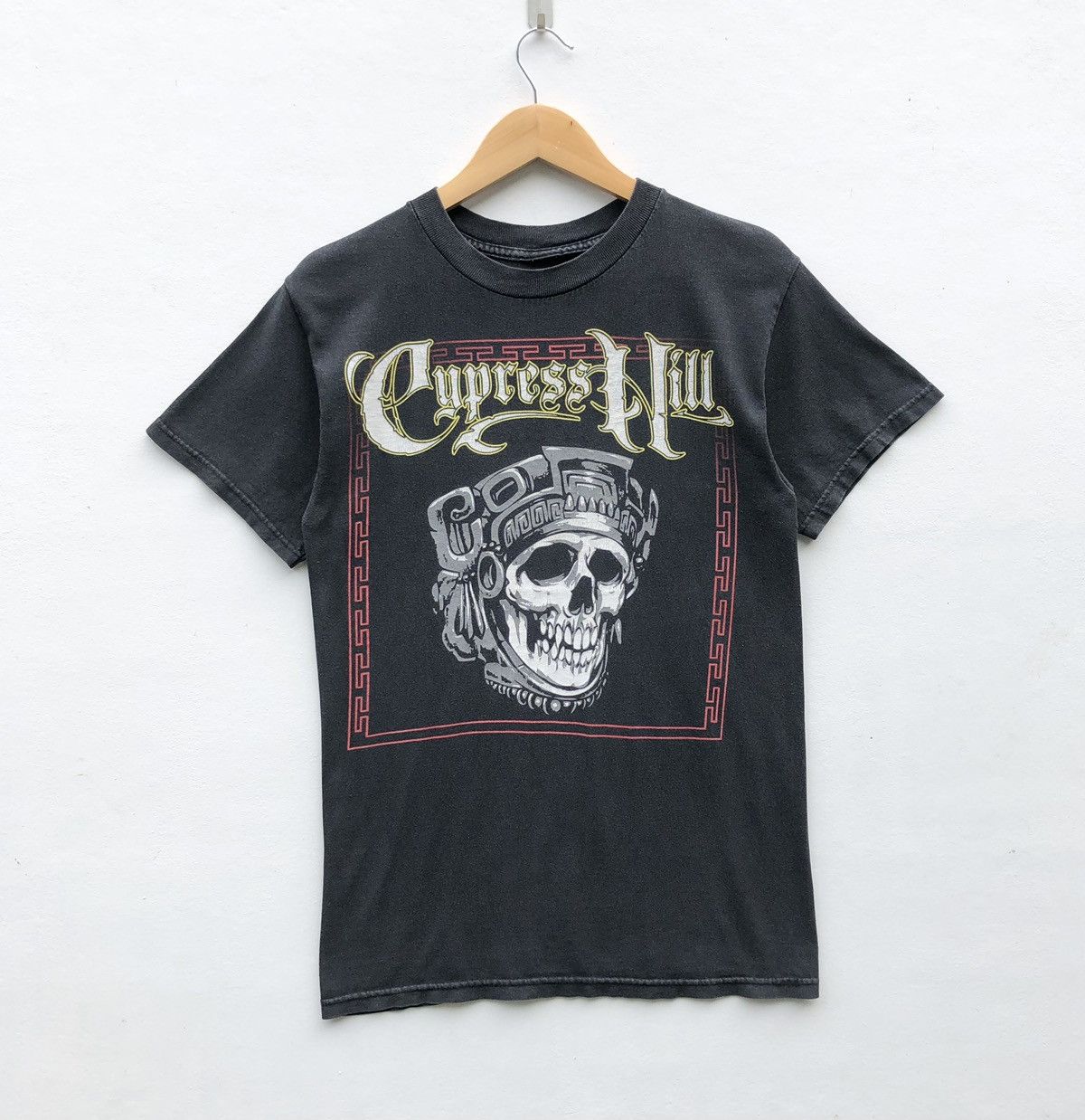 Vintage Cypress Hill American Hip Hop Shirt Sun Faded