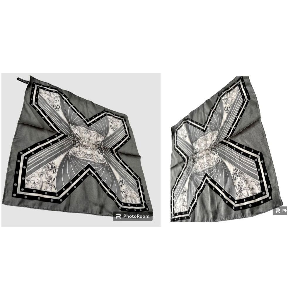 Vintage Vintage Neck Scarf Silver Black Floral Art Deco Hand Rolled Size ONE SIZE - 9 Thumbnail