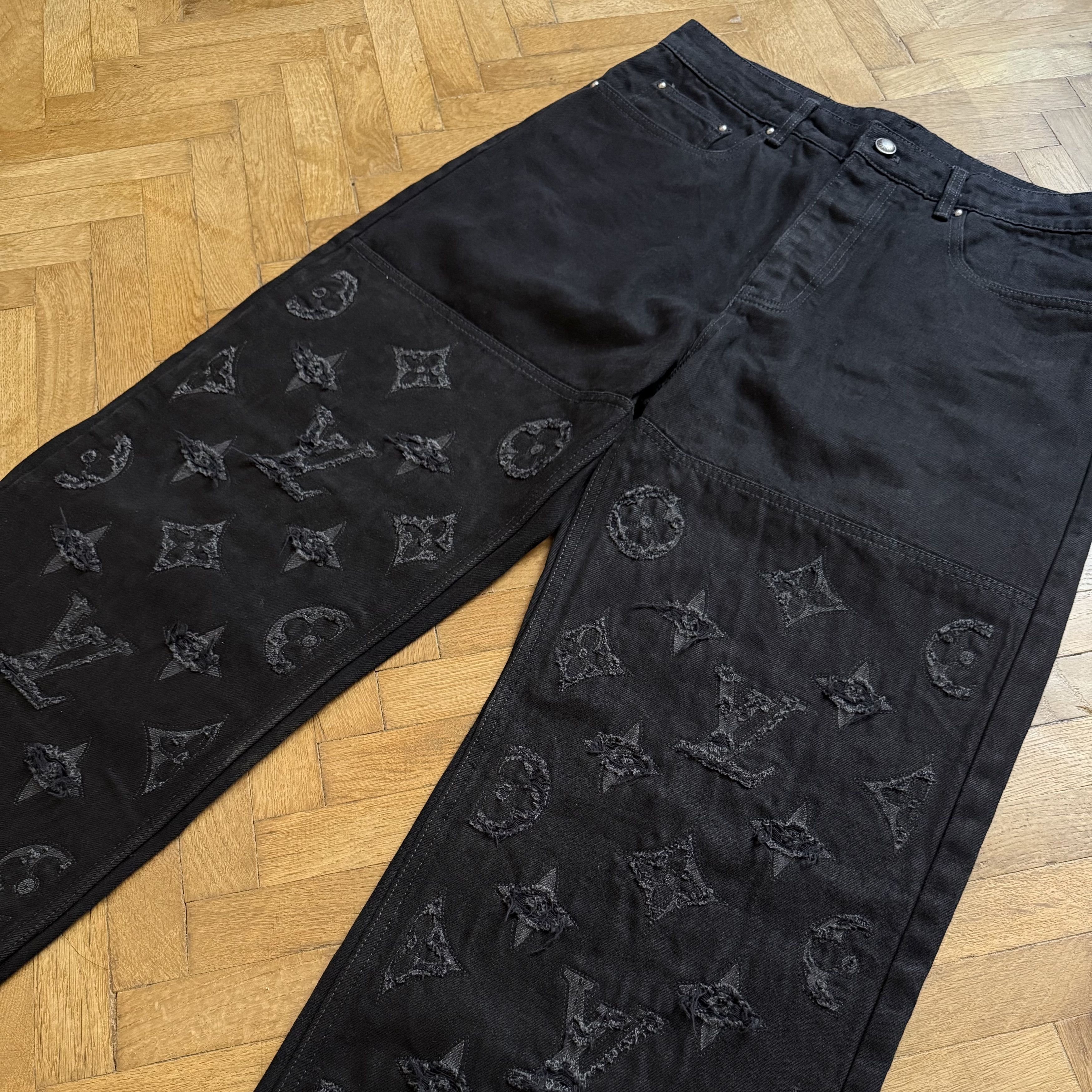 Louis Vuitton Louis Vuitton Destroy Monogram Black Jeans Size US 36 / EU 52 - 2 Thumbnail