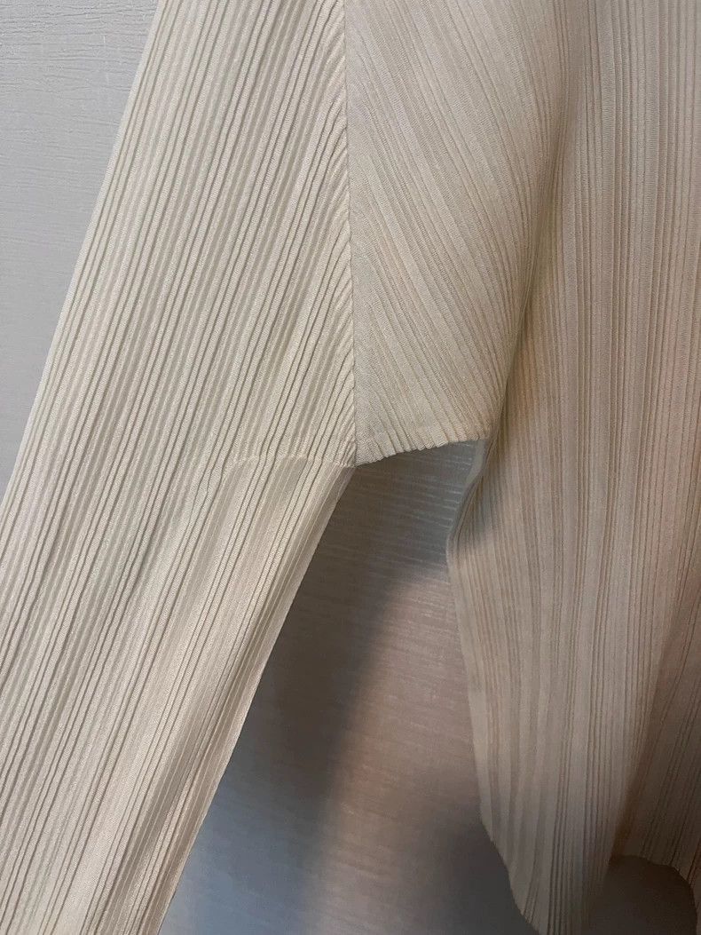 Issey Miyake issey miyake White long-sleeved top Size M / US 6-8 / IT 42-44 - 4 Thumbnail