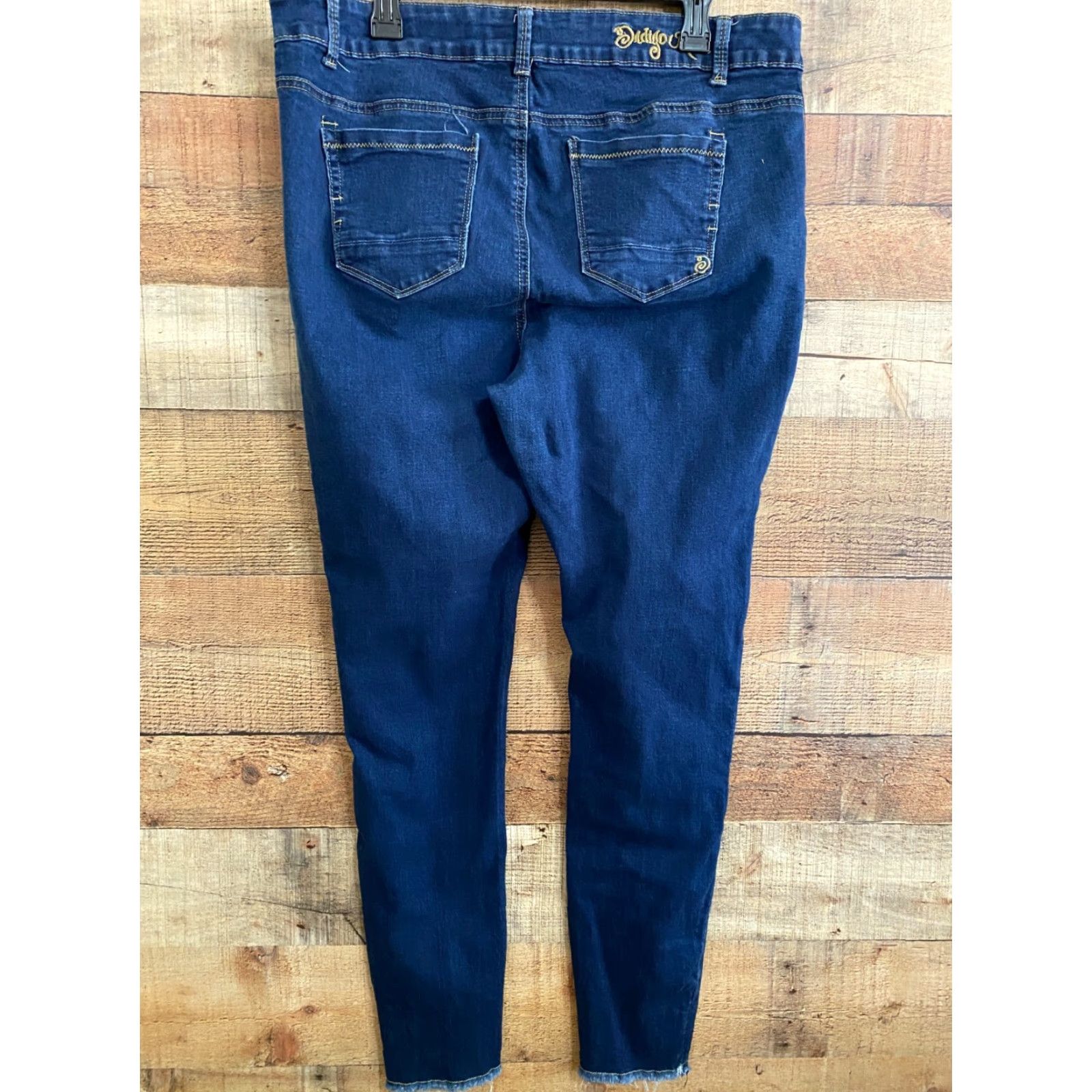 Forever 21 Indigo Rein Forever Jeans Womens Size 20 Blue Jeans Regular Size 20 Women Comfort Fit Blue Forever Jeans Size 42" / US 20 - 3 Thumbnail