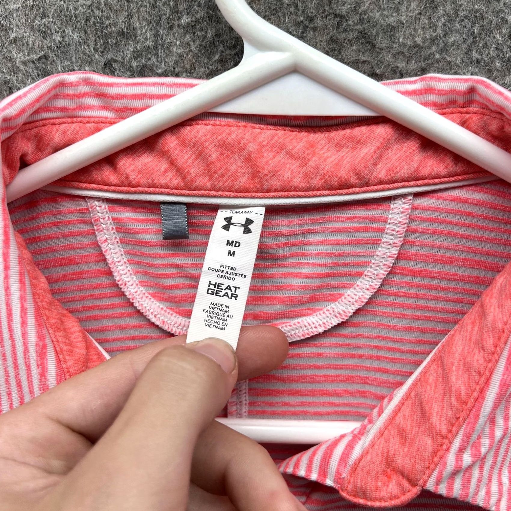 Under Armour Under Armour Polo Shirt Womens M Pink Stripe HeatGear Golf Stretch Top Size M / US 6-8 / IT 42-44 - 6 Thumbnail