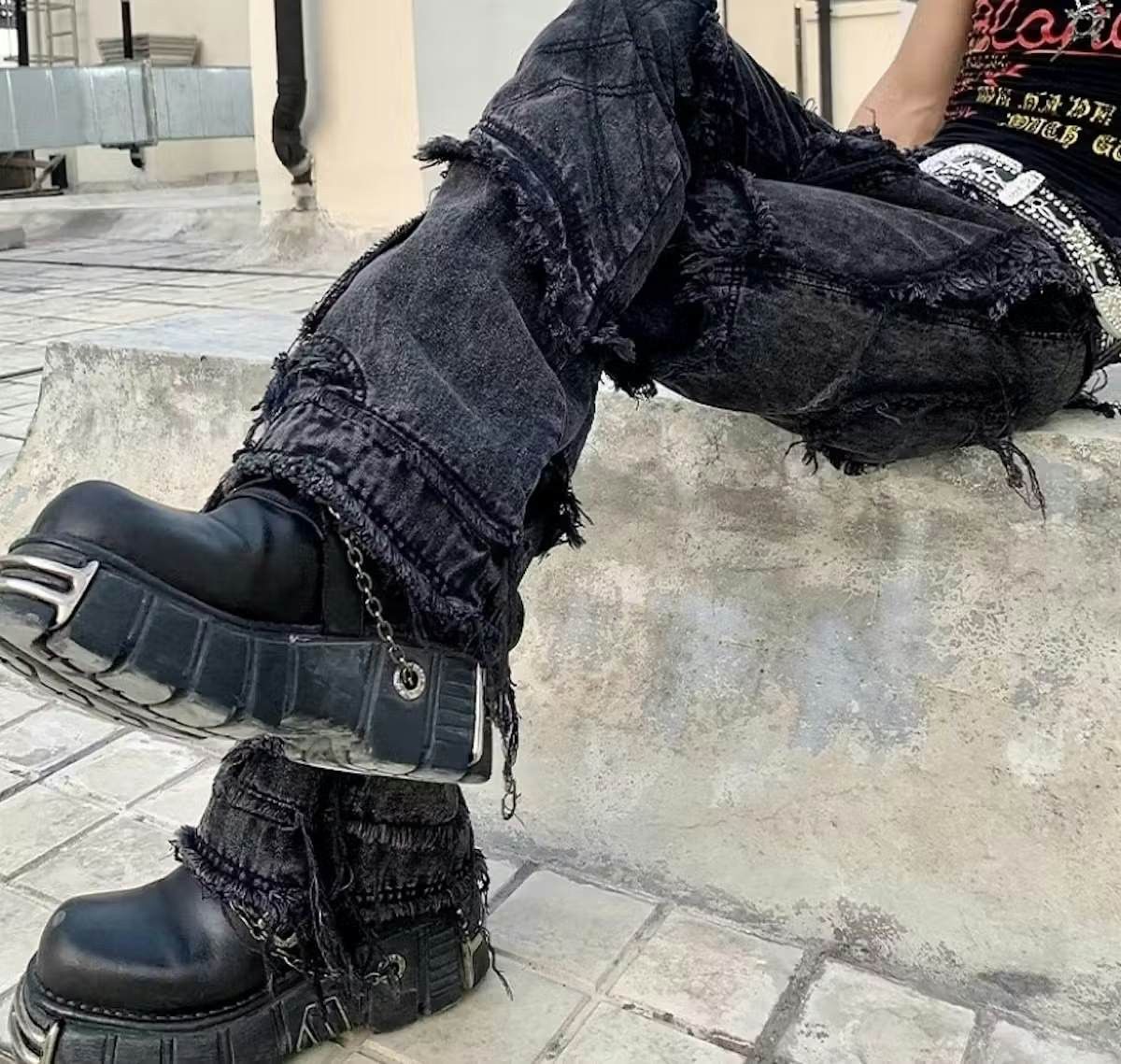 image of Vintage Punk Denim Jeans Streetwear in Black, Men's (Size 32)
