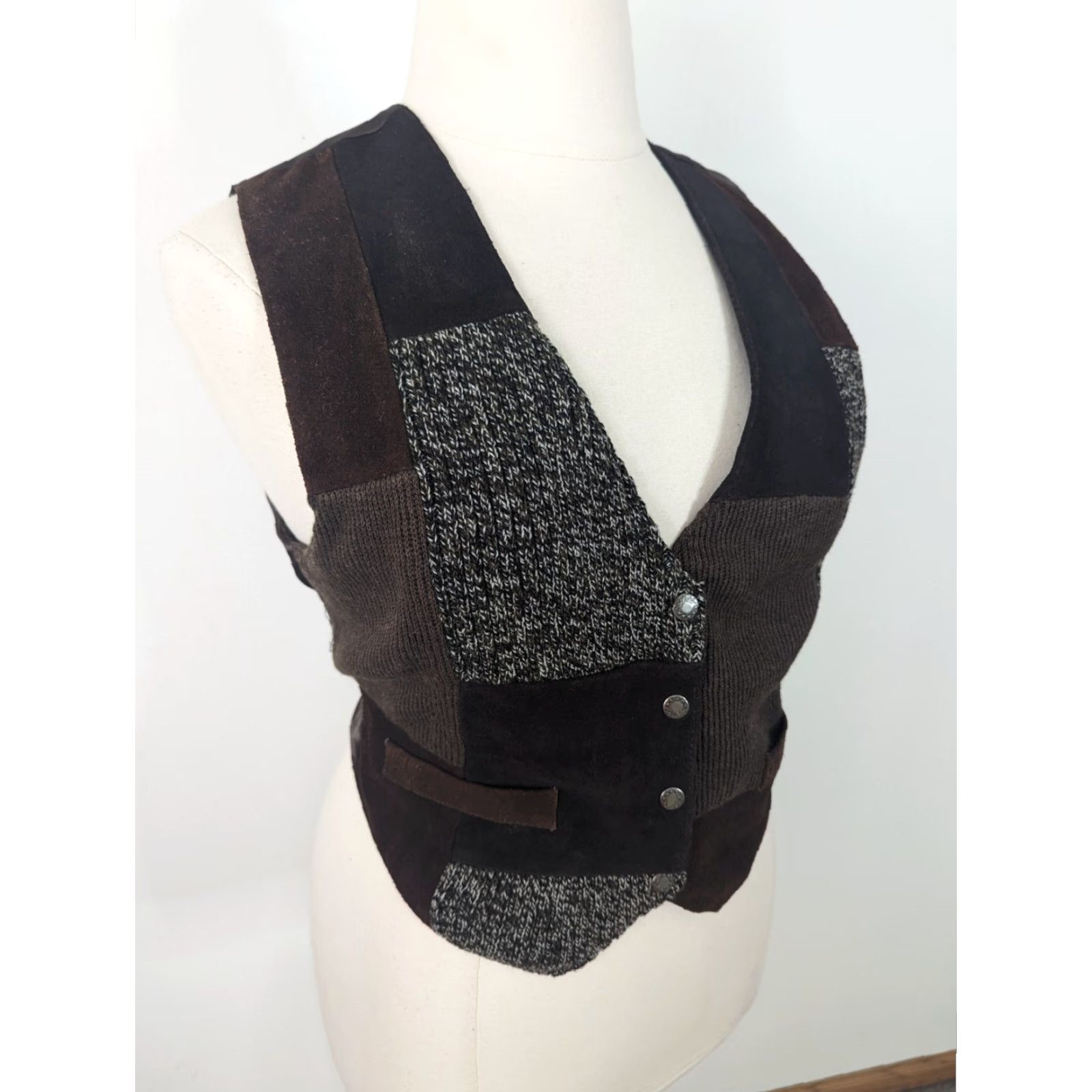 Zara VINTAGE 90s Zara Sude Leather Patchwork Vest Women's Large Brown Thread? Size L / US 10 / IT 46 - 2 Thumbnail