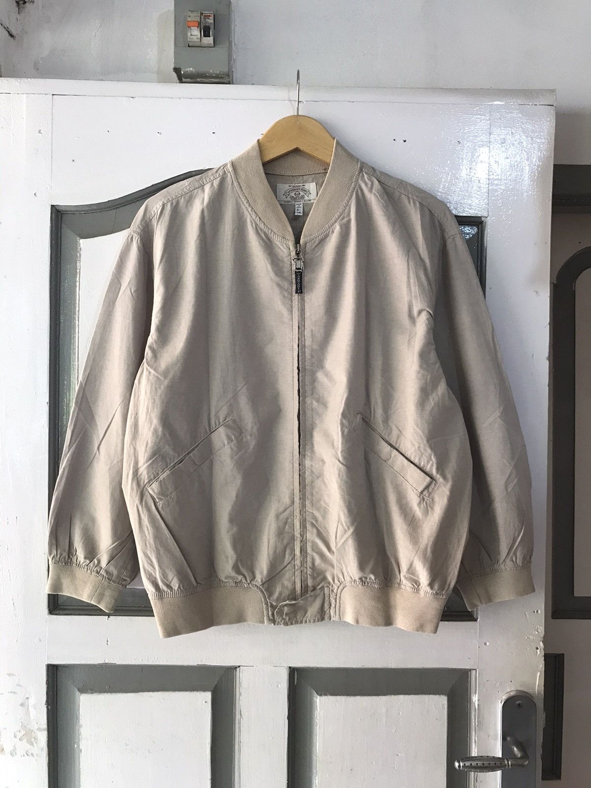 Armani Vintage Giorgio Armani Bomber Light Jacket Size US L / EU 52-54 / 3 - 1 Thumbnail