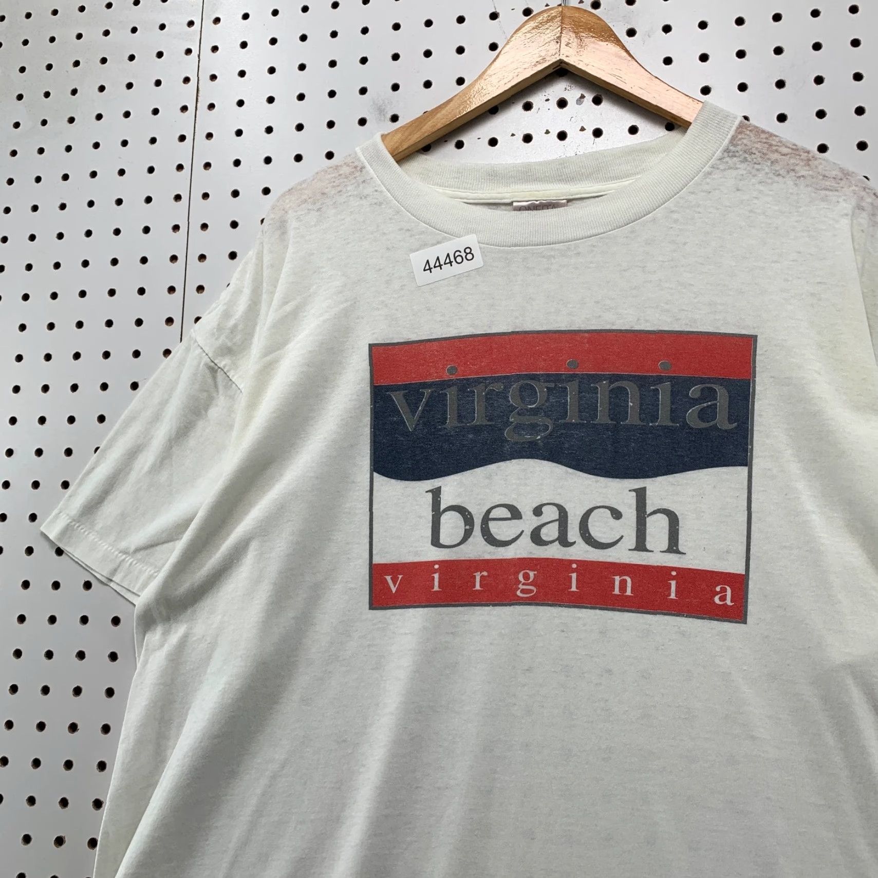 Vintage VINTAGE Oneita Shirt Mens Large White 90s Virginia Beach USA Single Stitch Size US L / EU 52-54 / 3 - 3 Thumbnail