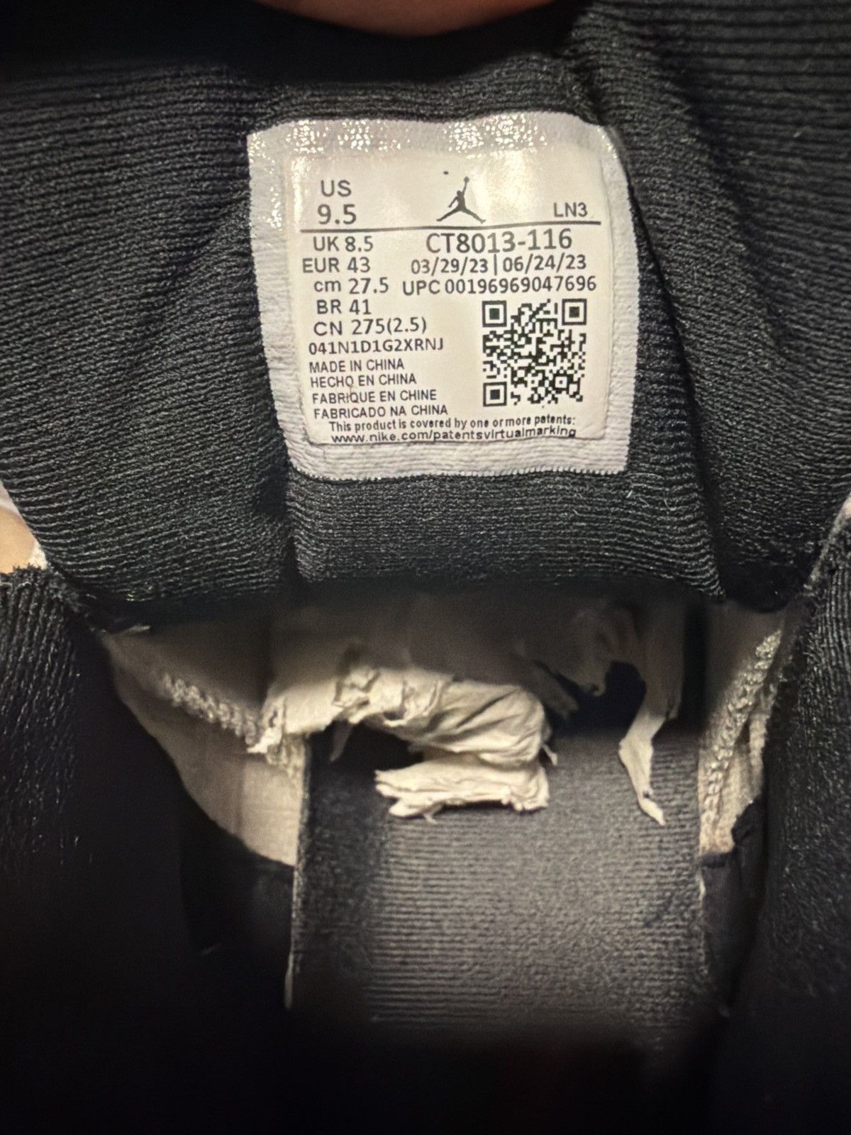 Jordan Brand Jordan 12 Cherry Size US 9.5 / EU 42-43 - 6 Thumbnail