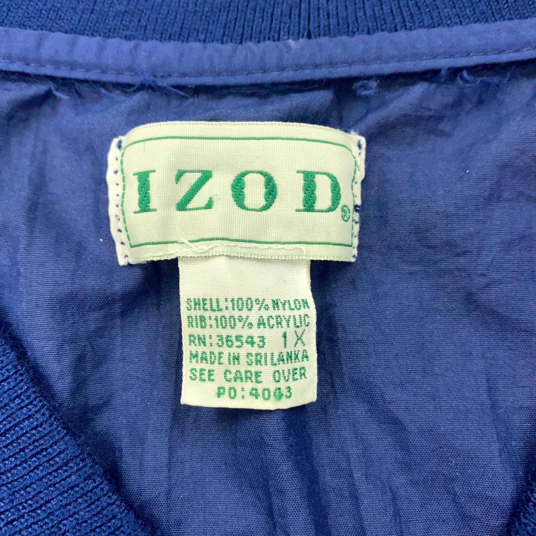 Izod VINTAGE IZOD Golf Shirt XL Blue Pullover ZIP Pockets V-Neck Mens Casual/Activewear 90s? Size US XL / EU 56 / 4 - 5 Thumbnail