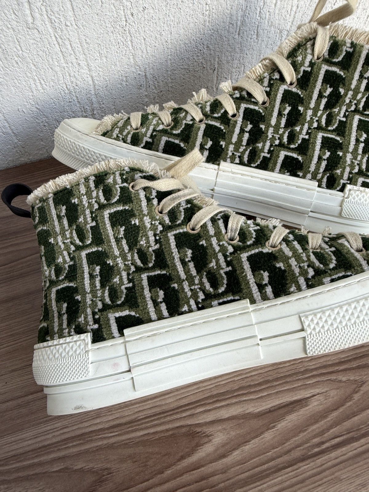 Dior 🟢❇️Knit Oblique B23 trainers Size US 8 / EU 41 - 18 Thumbnail