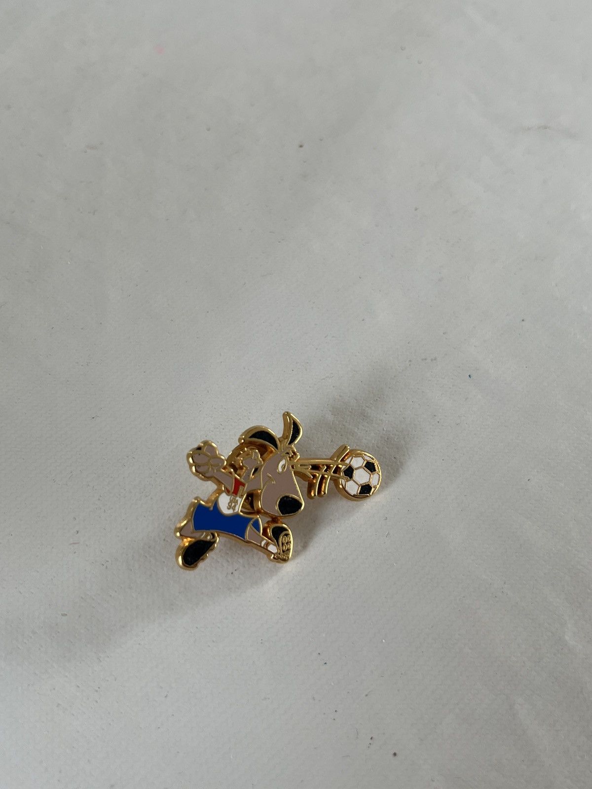 Vintage USA World Cup 1994 vintage pin Size ONE SIZE - 1 Thumbnail