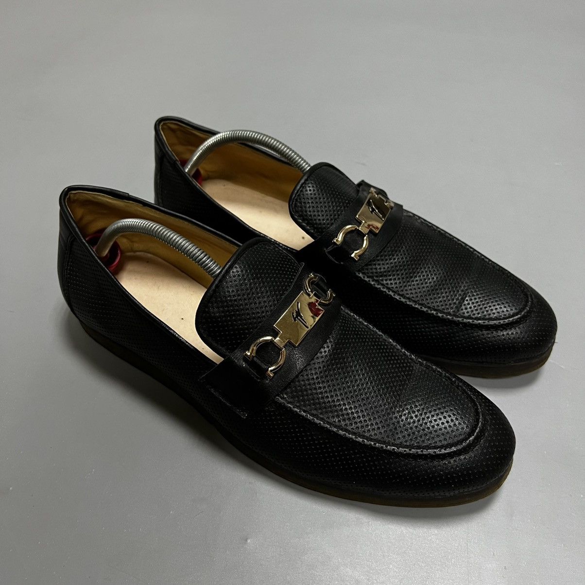 Giuseppe Zanotti Giuseppe Zanotti Leather Slip-on Black Shoes Size US 7 / EU 40 - 1 Thumbnail