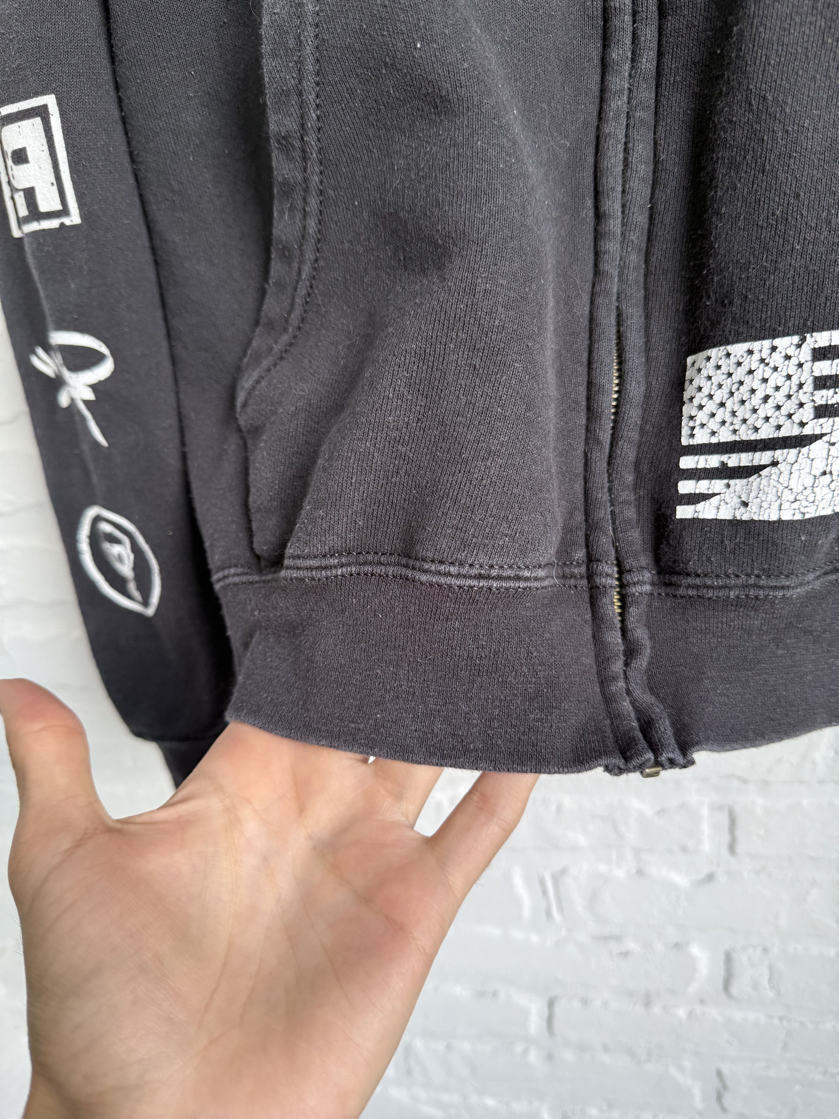 Band Tees × Rap Tees × Vintage vintage 2000s Linkin Park hybrid theory hoodie Size US M / EU 48-50 / 2 - 6 Thumbnail
