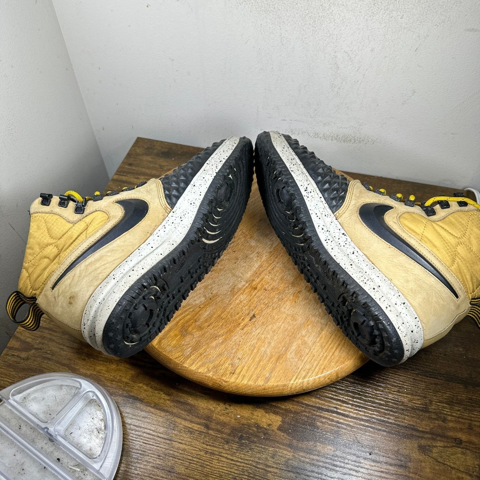 Nike Nike Lunar Force 1 Duckboot Wheat Black 816682-701 Mens 10.5 Size US 10.5 / EU 43-44 - 2 Thumbnail