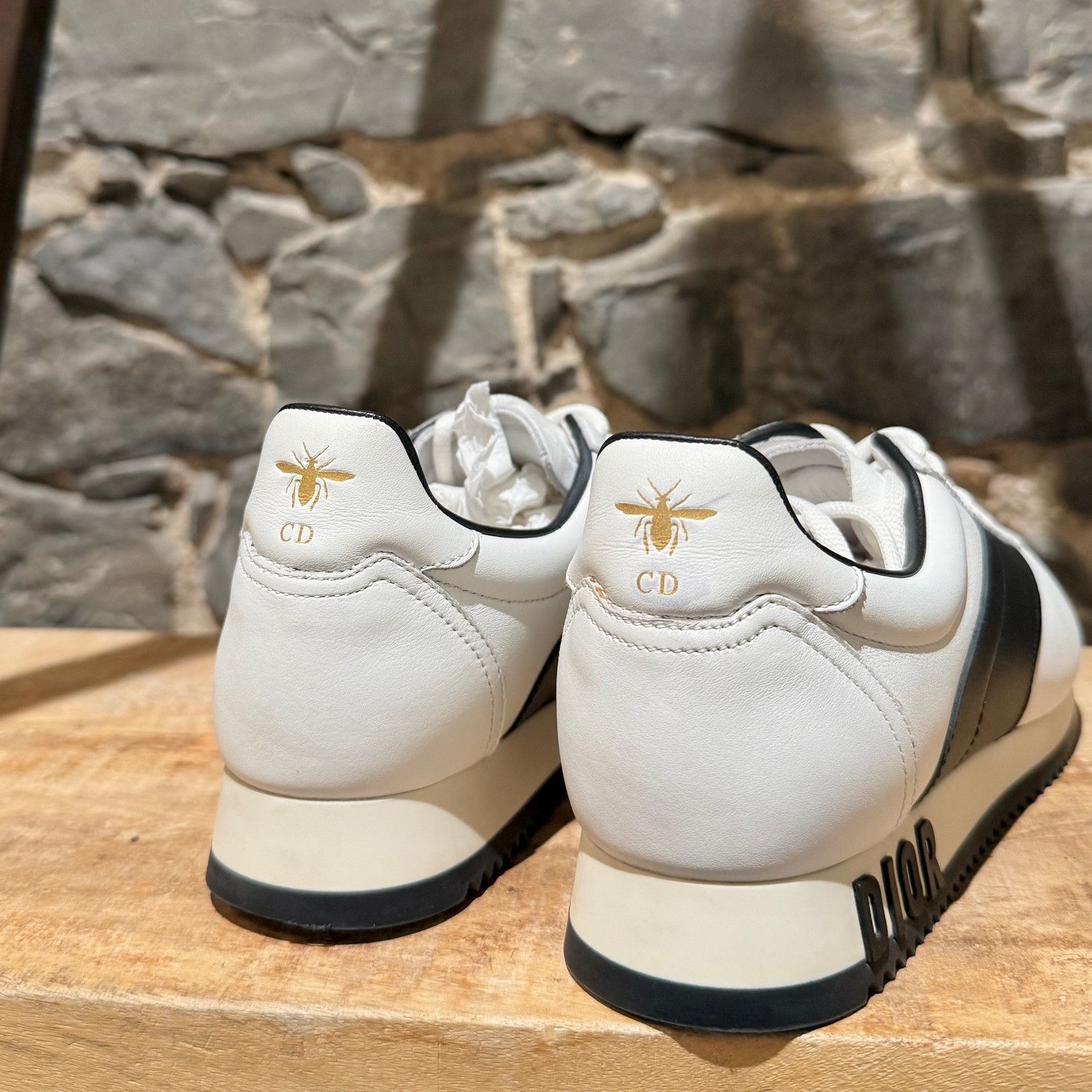 Dior Christian Dior White Leather Diorun Logo Sneakers Size US 5 / IT 35 - 6 Thumbnail