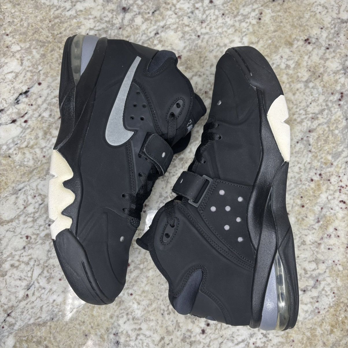 Nike Size 11 - Nike Air Force Max 2013 Black Cool Grey Clean Size US 11 / EU 44 - 12 Thumbnail