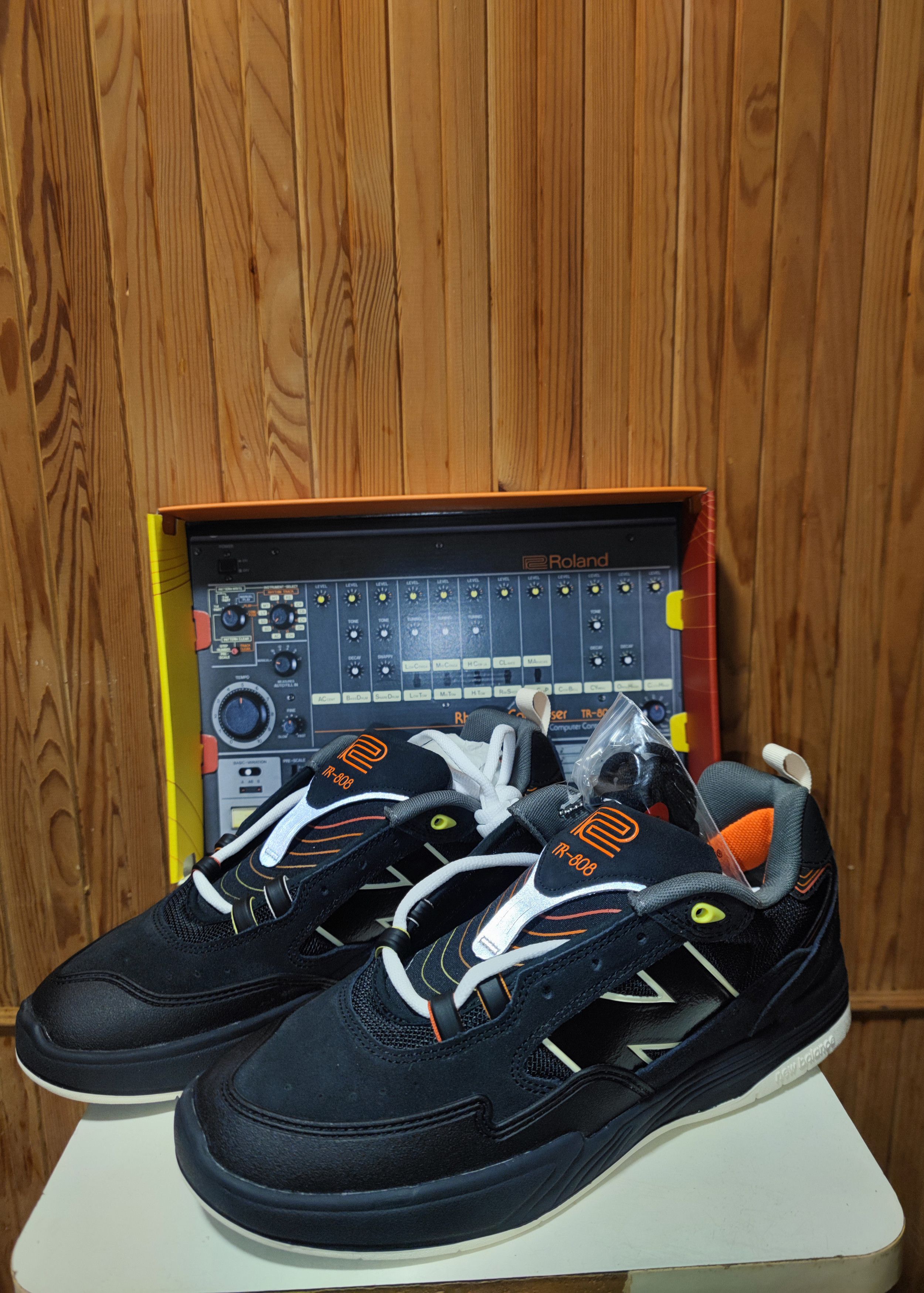 New Balance New Balance Numeric Tiago x Roland 808 Size US 11.5 / EU 44-45 - 6 Thumbnail