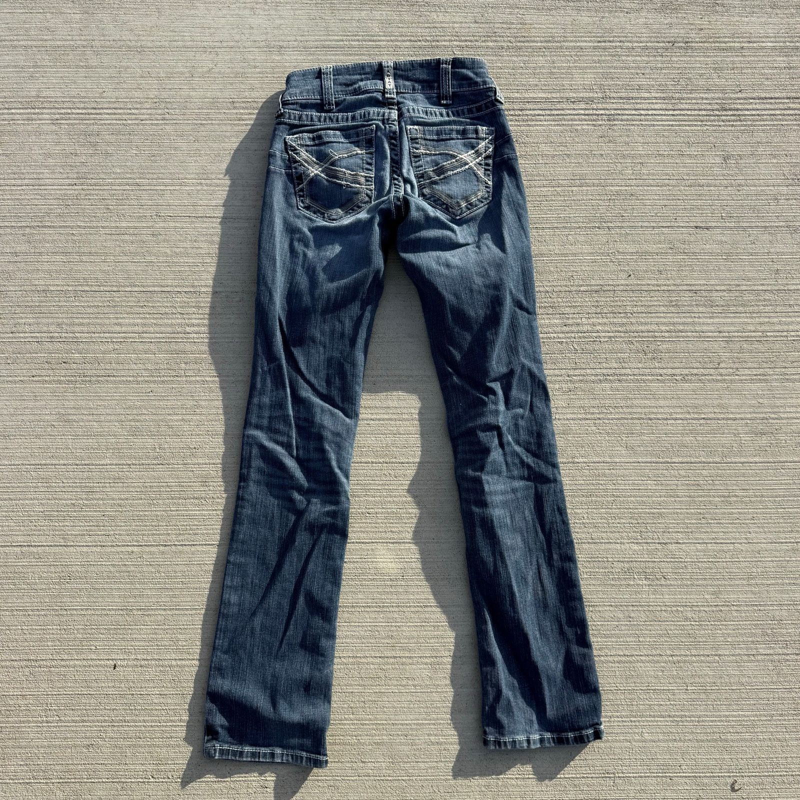 Ariat Ariat 25R Mid Rise Stretch Ivy Stackable Straight Leg Jeans Size 25" / US 0 / IT 36 - 6 Thumbnail