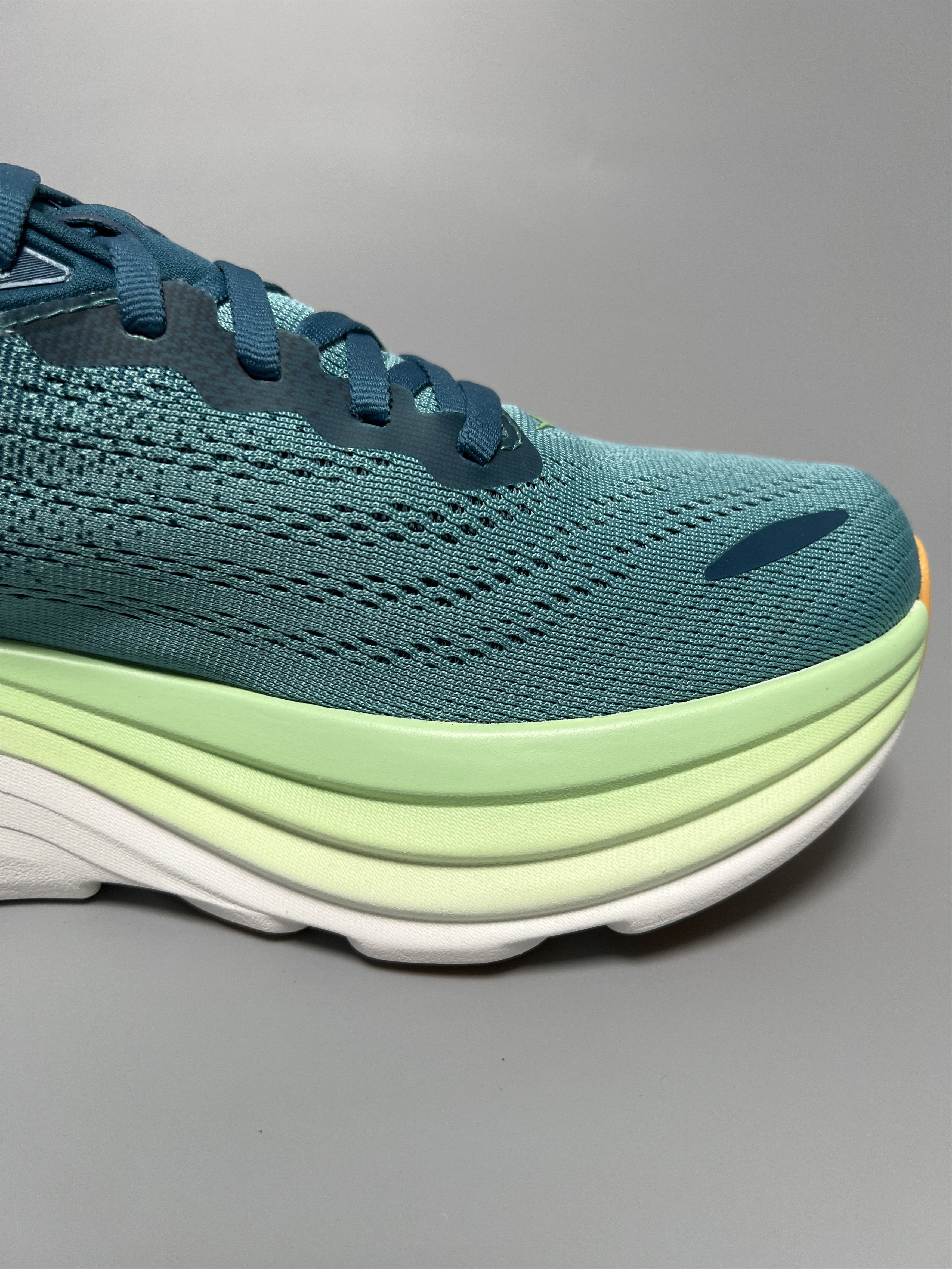 Hoka 9D Hoka One One Bondi 8 Running Shoes Size US 9 / EU 42 - 7 Thumbnail