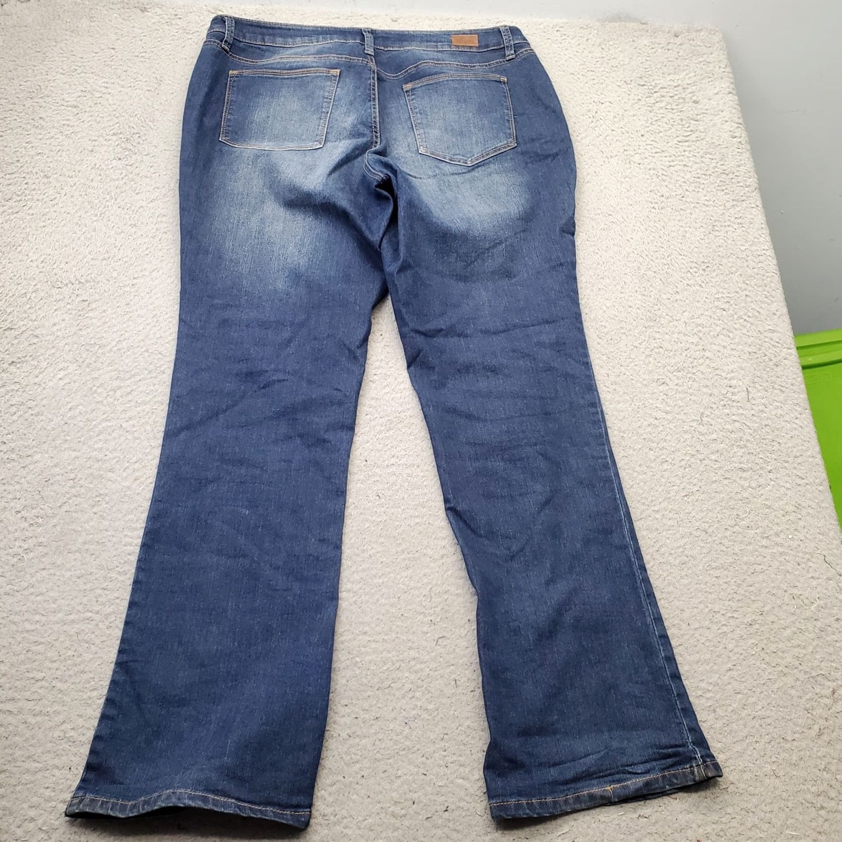 Vintage Style&co. Bootcut Jeans Womens Size 14 Blue Denim Stretch Flat Front Faded Whiskered Size 36" / US 14 / IT 50 - 2 Thumbnail