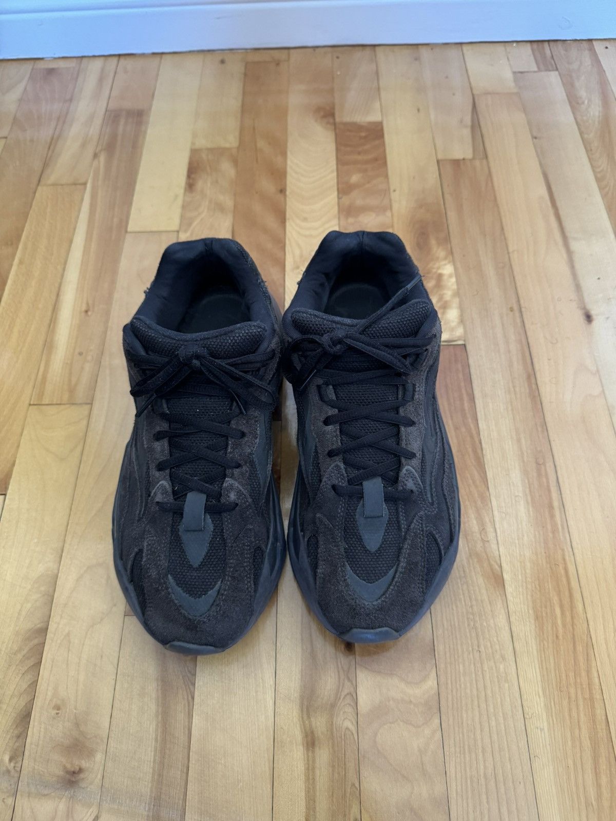 Kanye West × Yeezy Yeezy 700 Vanta Size US 9.5 / EU 42-43 - 2 Thumbnail