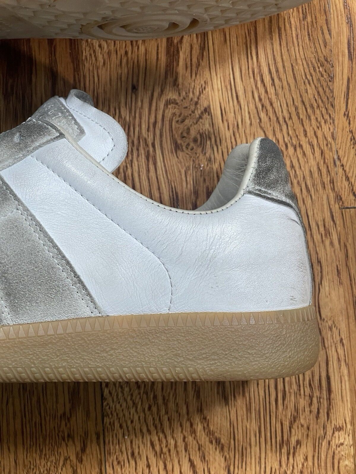 Maison Margiela Maison Margiela Replica White / Gum Women’s Size 40 Size US 10 / IT 40 - 6 Thumbnail