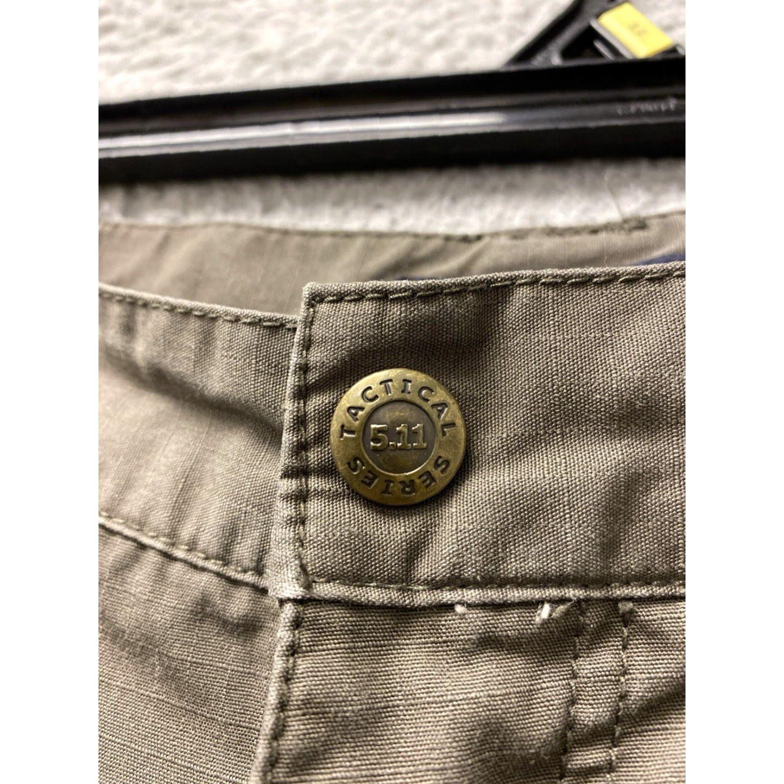 Vintage 5.11 Tactical Shorts Mens 38 Green Cargo Performance Outdoors Utility /130-6 5.11 Tactical Size US 38 / EU 54 - 2 Thumbnail