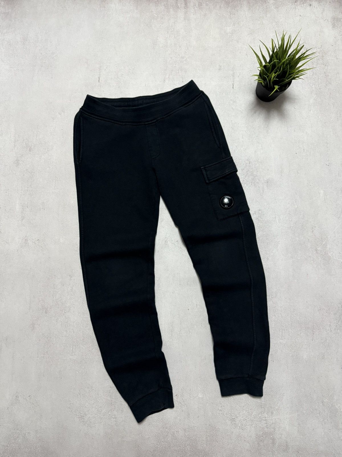 Vintage Vintage CP Company Sweatpants Black Mens XS Size Size US 29 - 1 Thumbnail