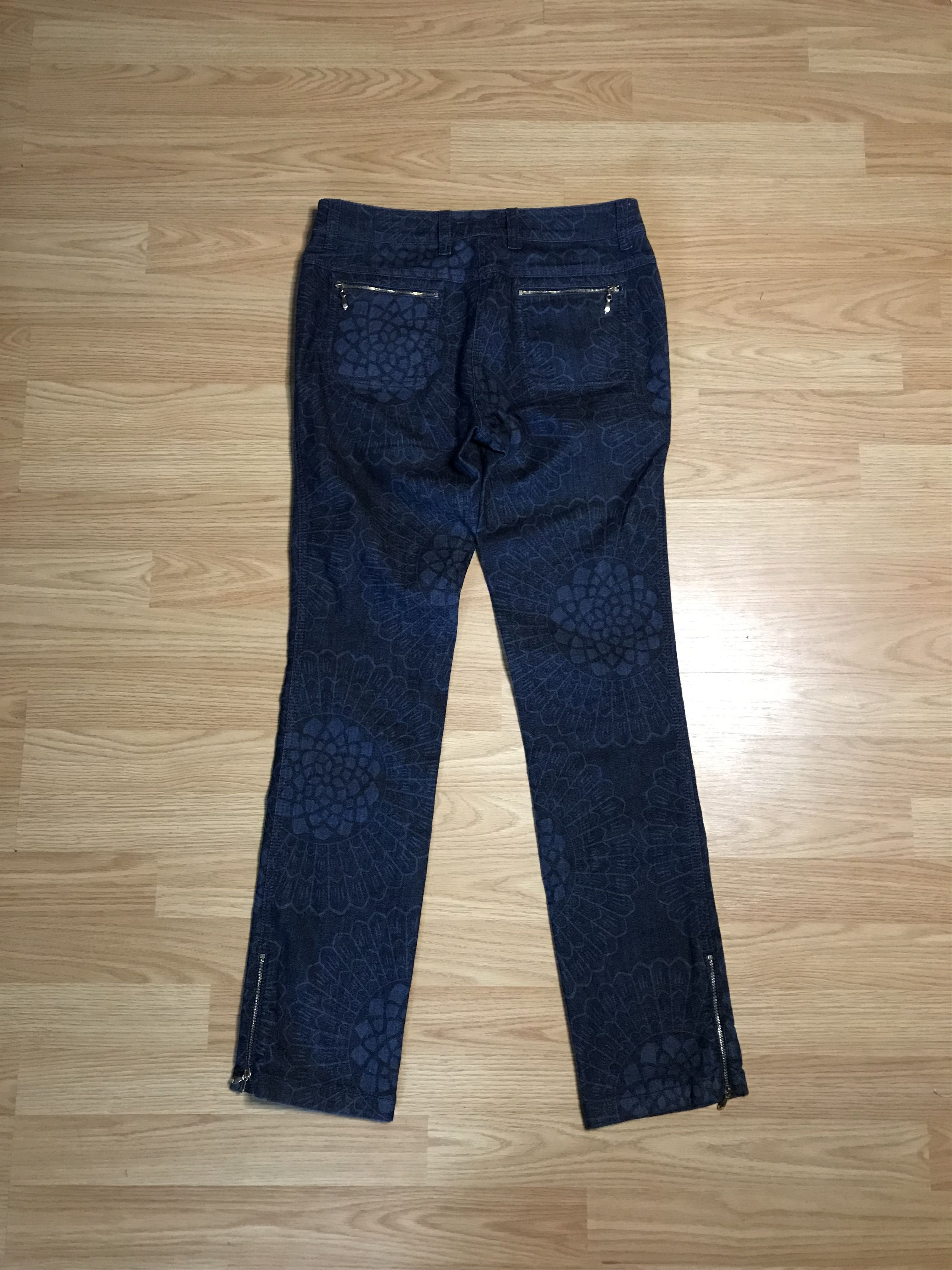 Escada **Retro Escada Patterned Jeans** Size 25" / US 0 / IT 36 - 2 Thumbnail