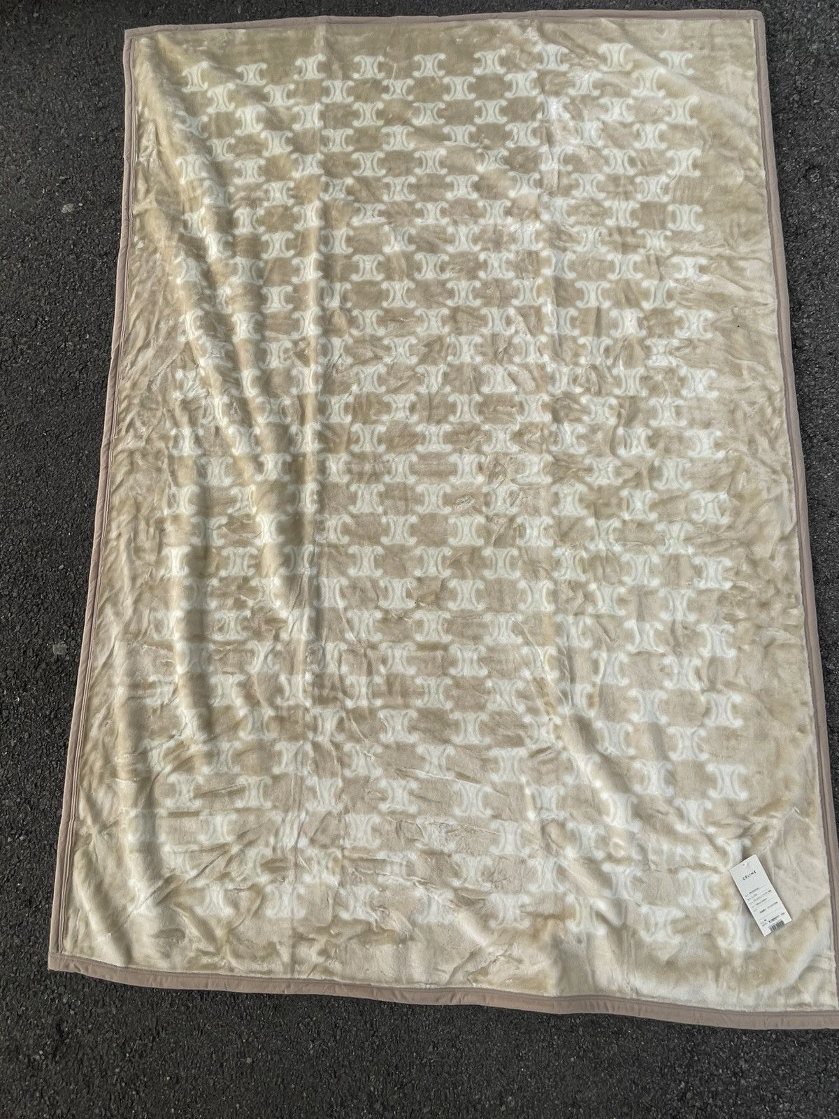 Celine Celine Monogram Velvet Blanket Size ONE SIZE - 3 Thumbnail