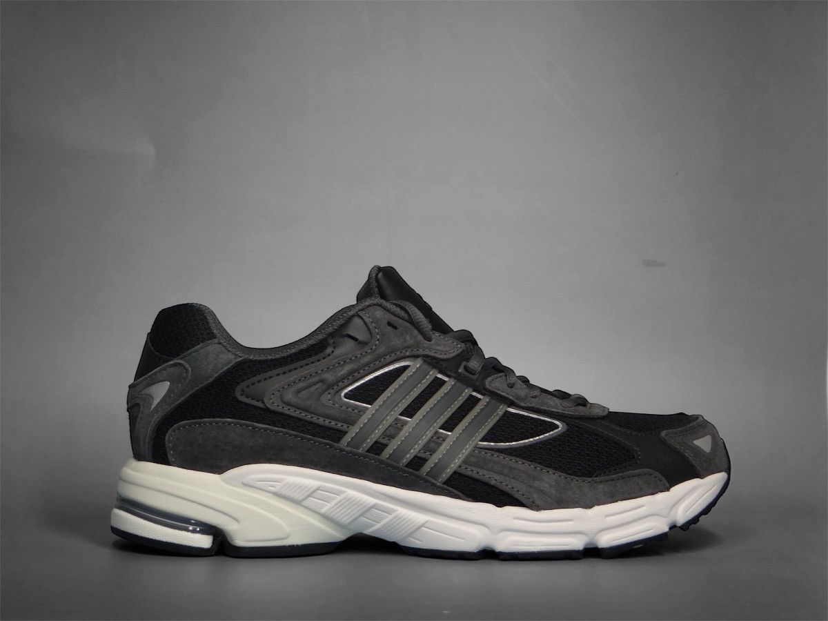 Adidas Adidas Response CL W Size US 10.5 / EU 43-44 - 2 Thumbnail