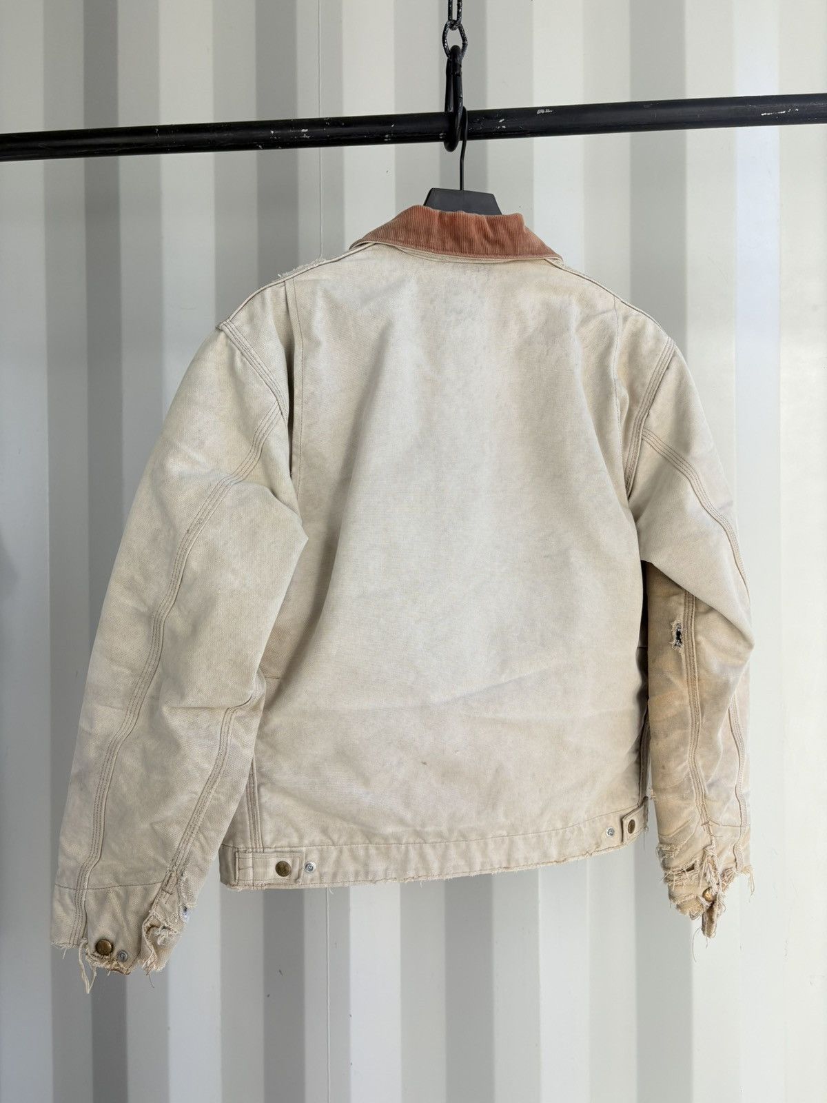 Carhartt Vintage Carhartt Detroit Faded Thrashed Jacket GRUNGE Size US L / EU 52-54 / 3 - 4 Thumbnail