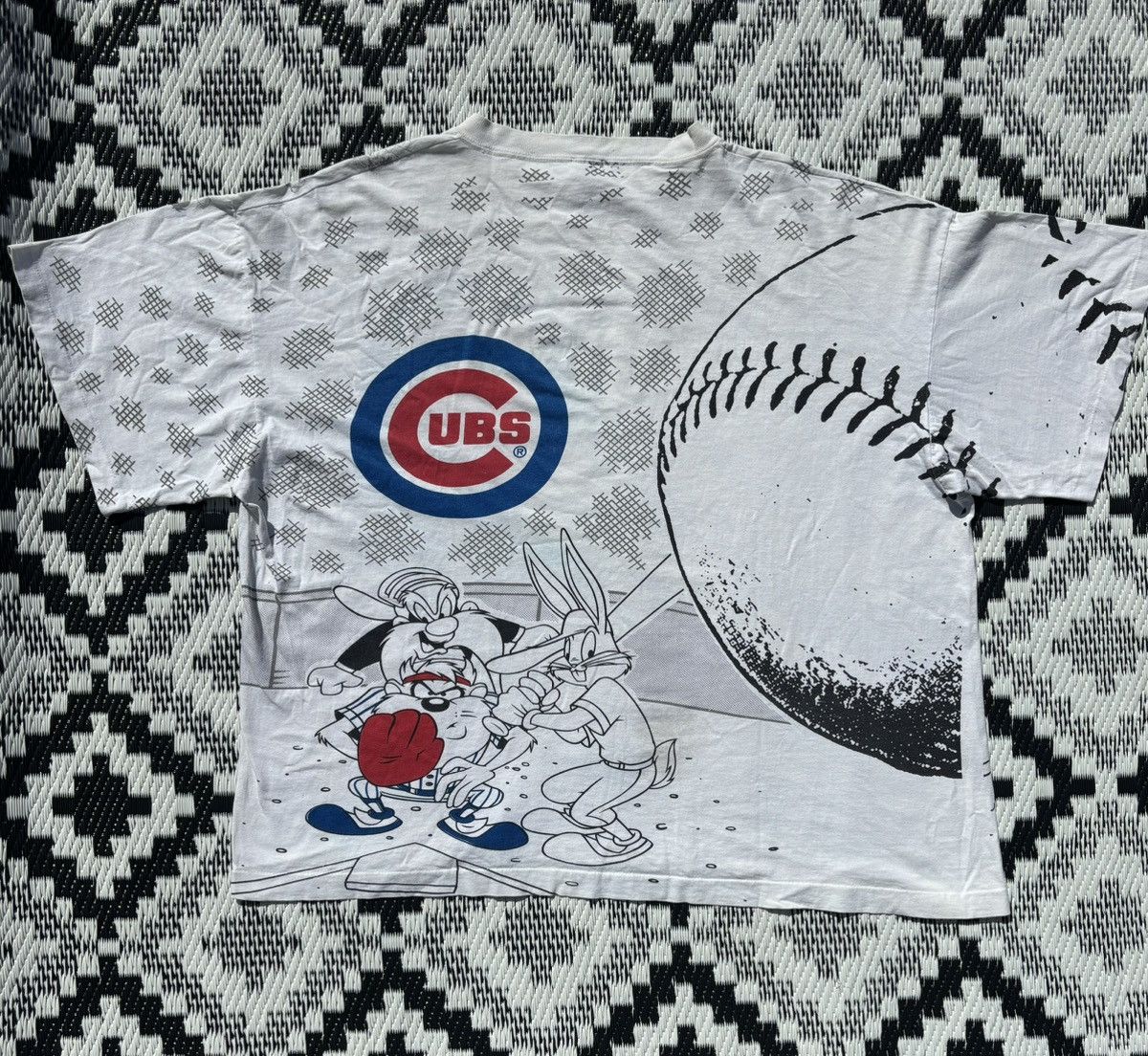 MLB × Vintage Looney Tunes Cubs 1993 AOP Size US XL / EU 56 / 4 - 4 Thumbnail