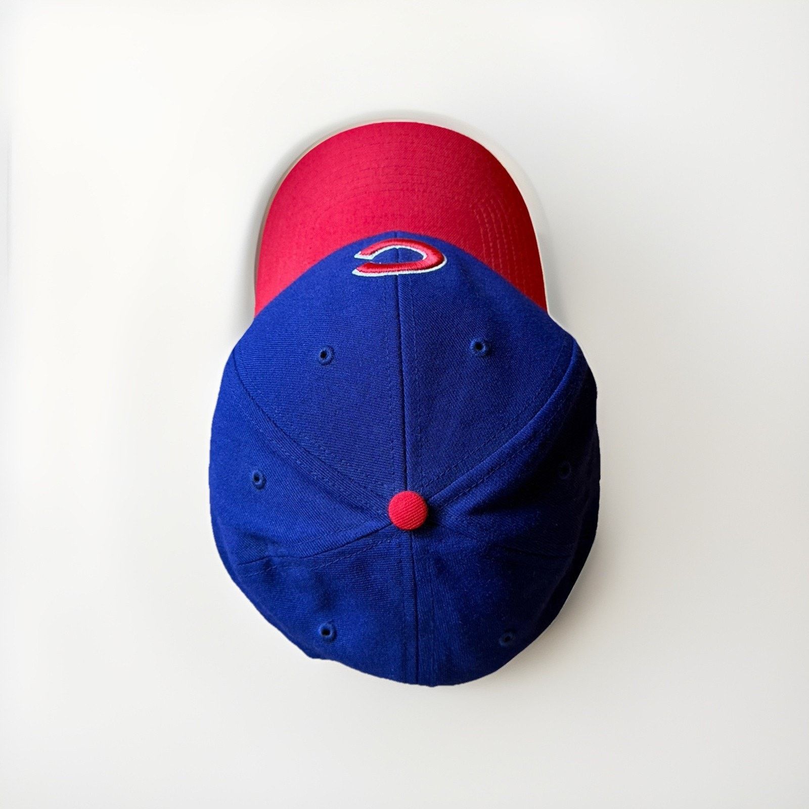 Other Vintage Chicago Cubs Baseball Hat Red Brim Blue Wool Blend Size ONE SIZE - 7 Thumbnail