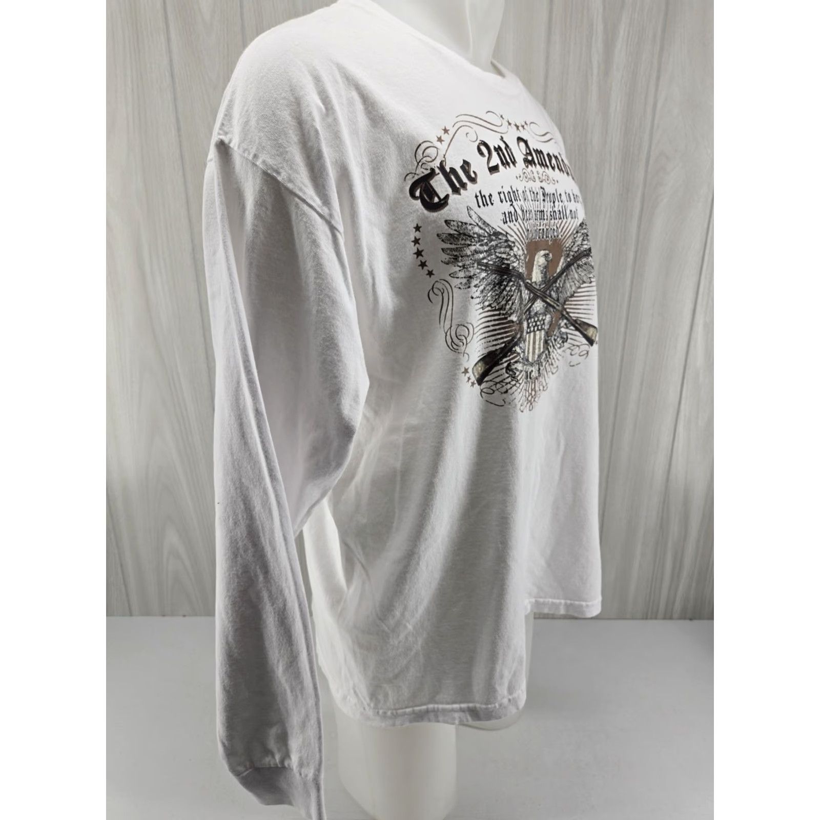 Vintage VINTAGE Bayside LONG SLEEVE T-SHIRT 2XL White Men’s 2ND AMENDMENT Shirt Mens Burlap? Size US XXL / EU 58 / 5 - 6 Thumbnail