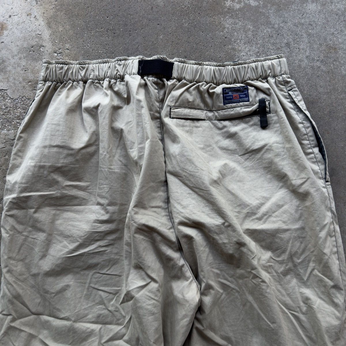 American Eagle Outfitters VINTAGE BAGGY NYLON CARGO PARACHUTE PANTS AMERICAN EAGLE XL Size US 36 / EU 52 - 6 Thumbnail