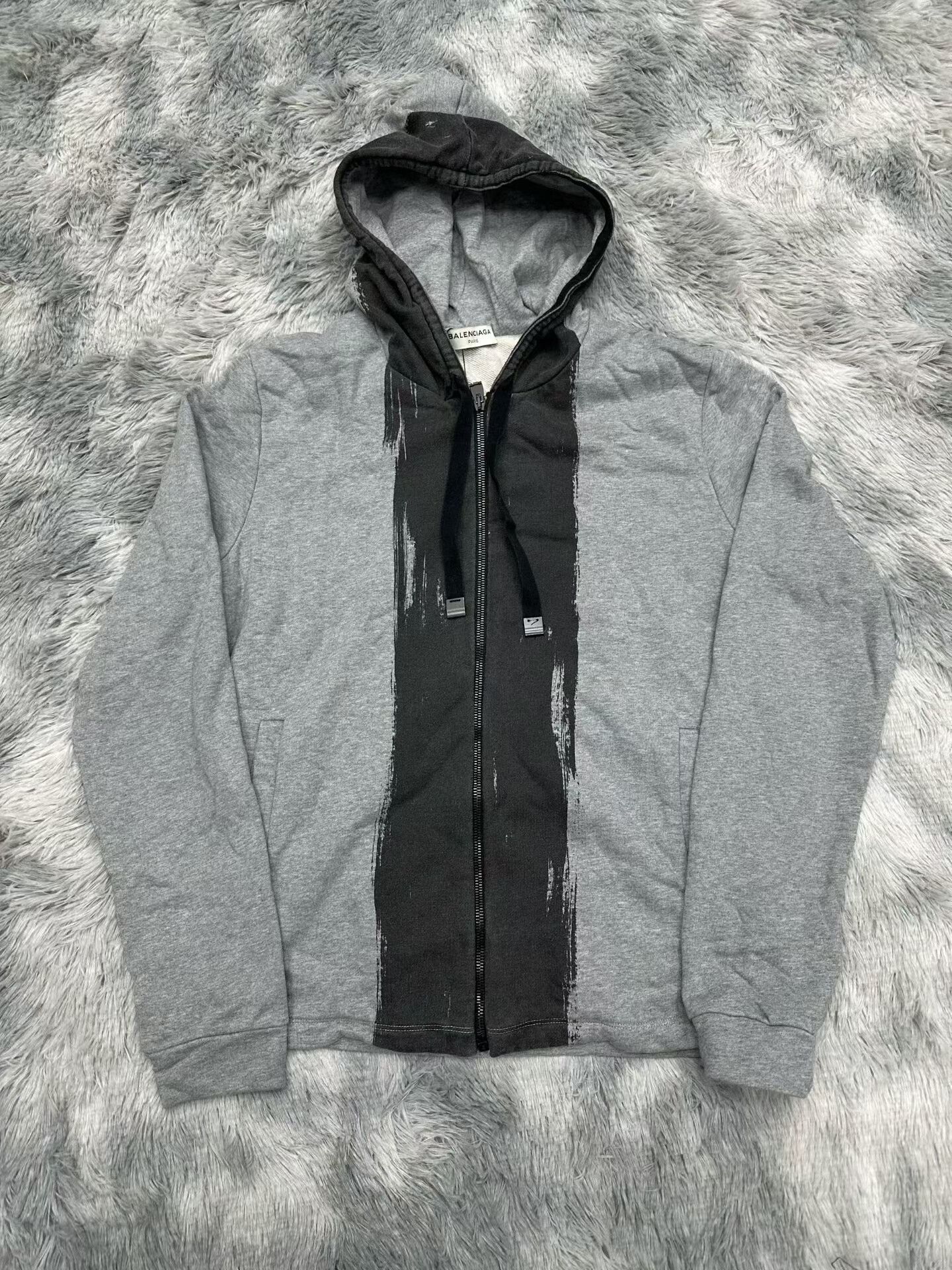 Balenciaga Balenciaga Patchwork Sweatshirt S Size US S / EU 44-46 / 1 - 1 Thumbnail