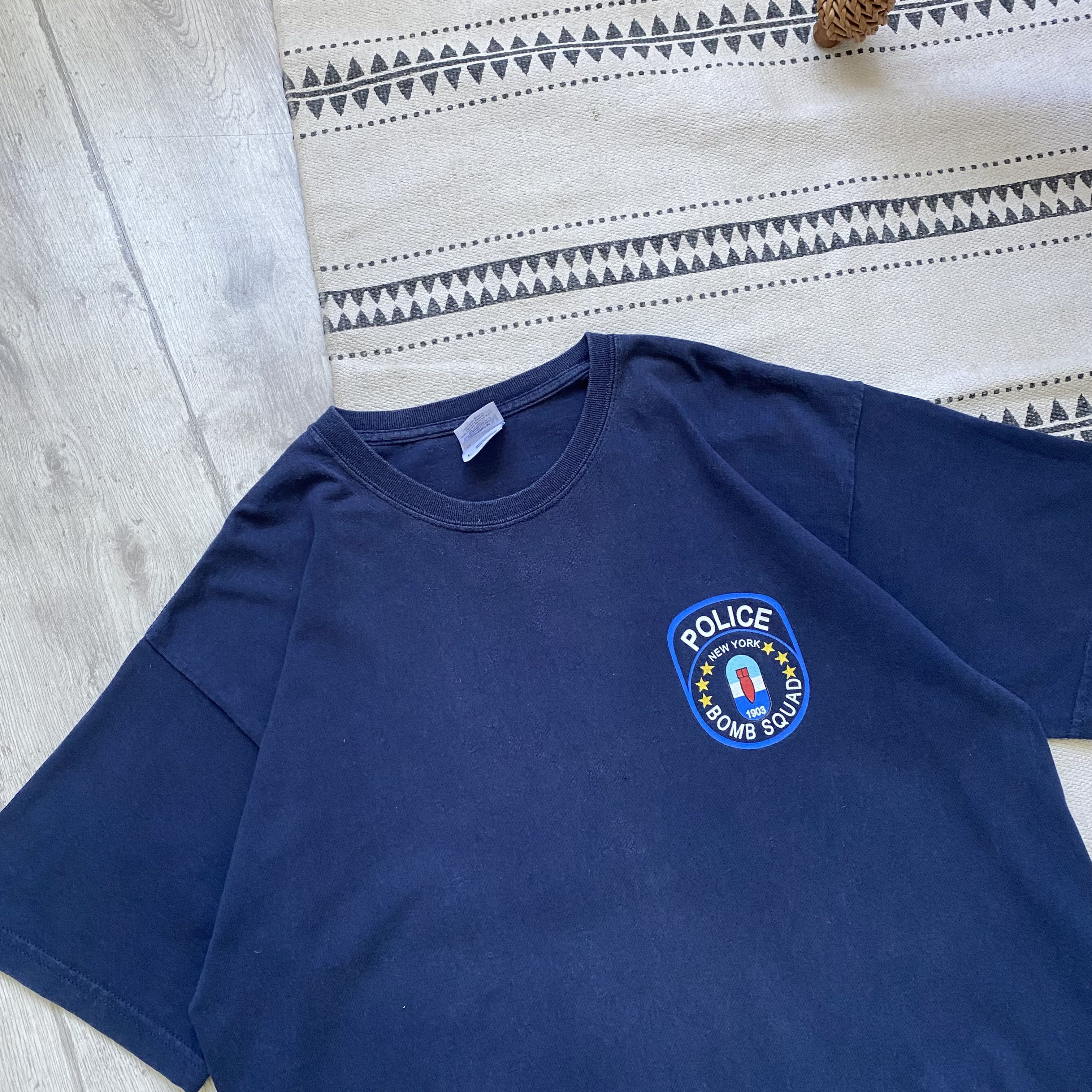 Gildan 🚔 Vintage NYPD New York police Heavy tee bomb squad Size US M / EU 48-50 / 2 - 3 Thumbnail
