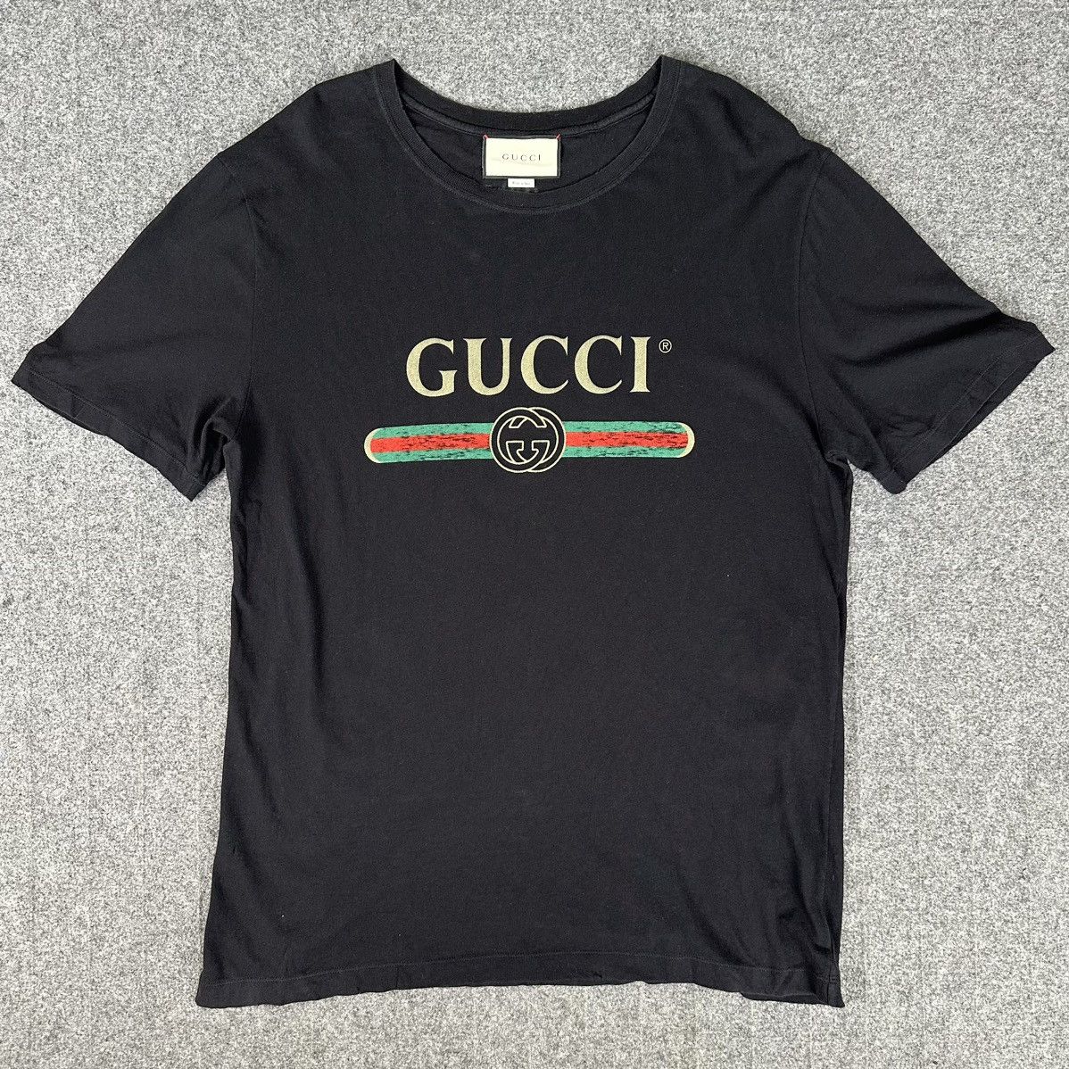Gucci Gucci - Classic Logo Distressed - Short Sleeve Shirt - Black Size US XL / EU 56 / 4 - 1 Thumbnail