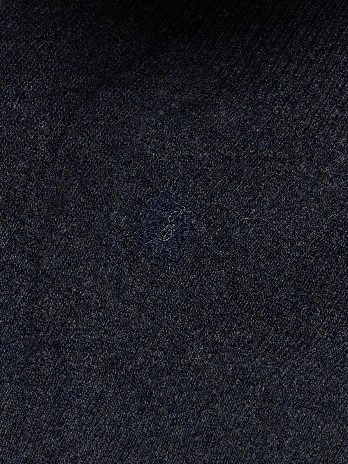 Yves Saint Laurent Yves Saint Laurent Vintage Sweater Size US M / EU 48-50 / 2 - 3 Thumbnail