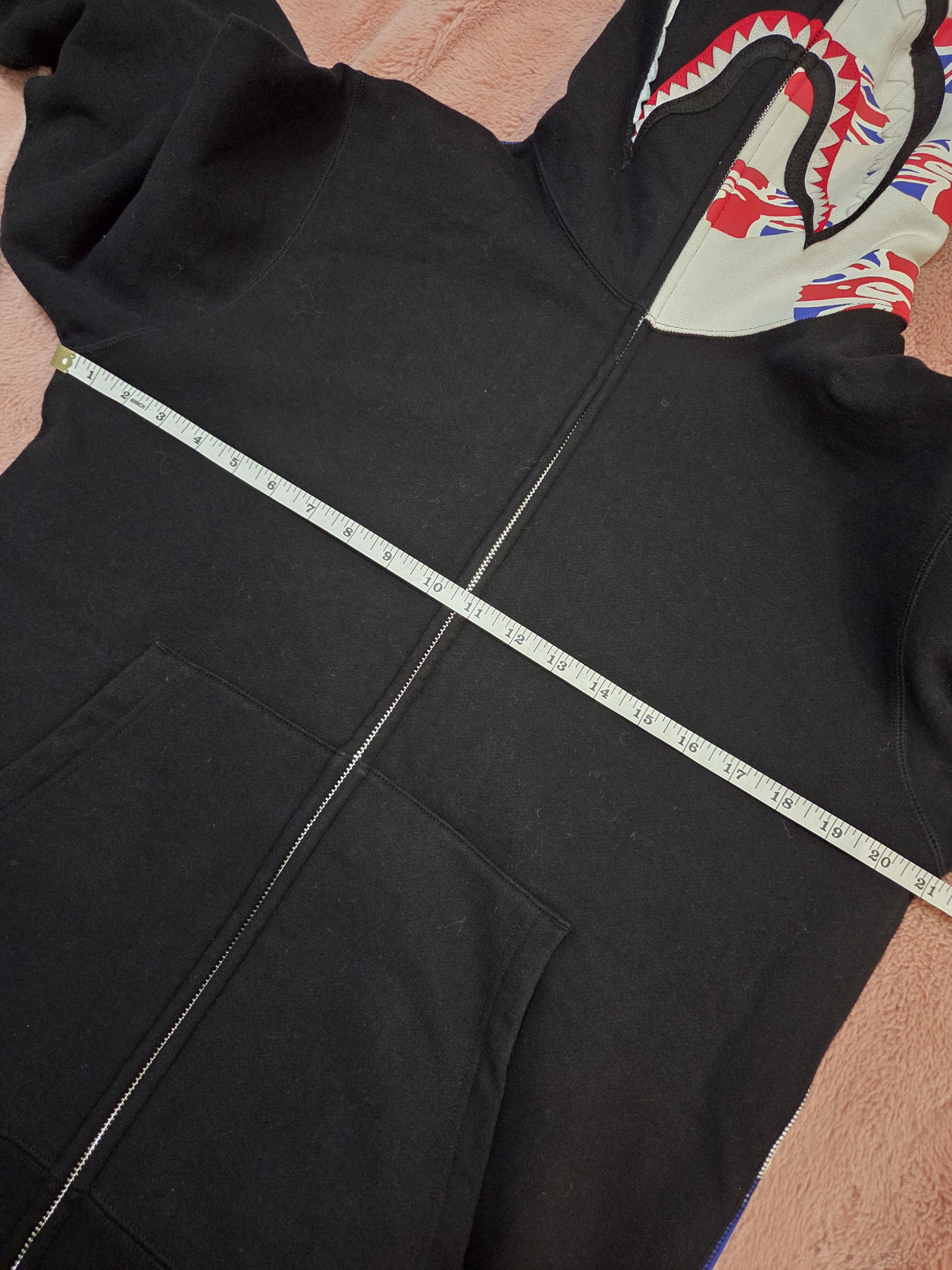 Bape A bathing ape Bape UK London shark hoodie Large Size US L / EU 52-54 / 3 - 18 Thumbnail