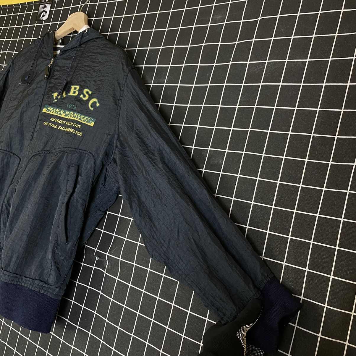 Issey Miyake VINTAGE MIKE BIRNIES WINBREAKER JACKET Size US XL / EU 56 / 4 - 4 Thumbnail