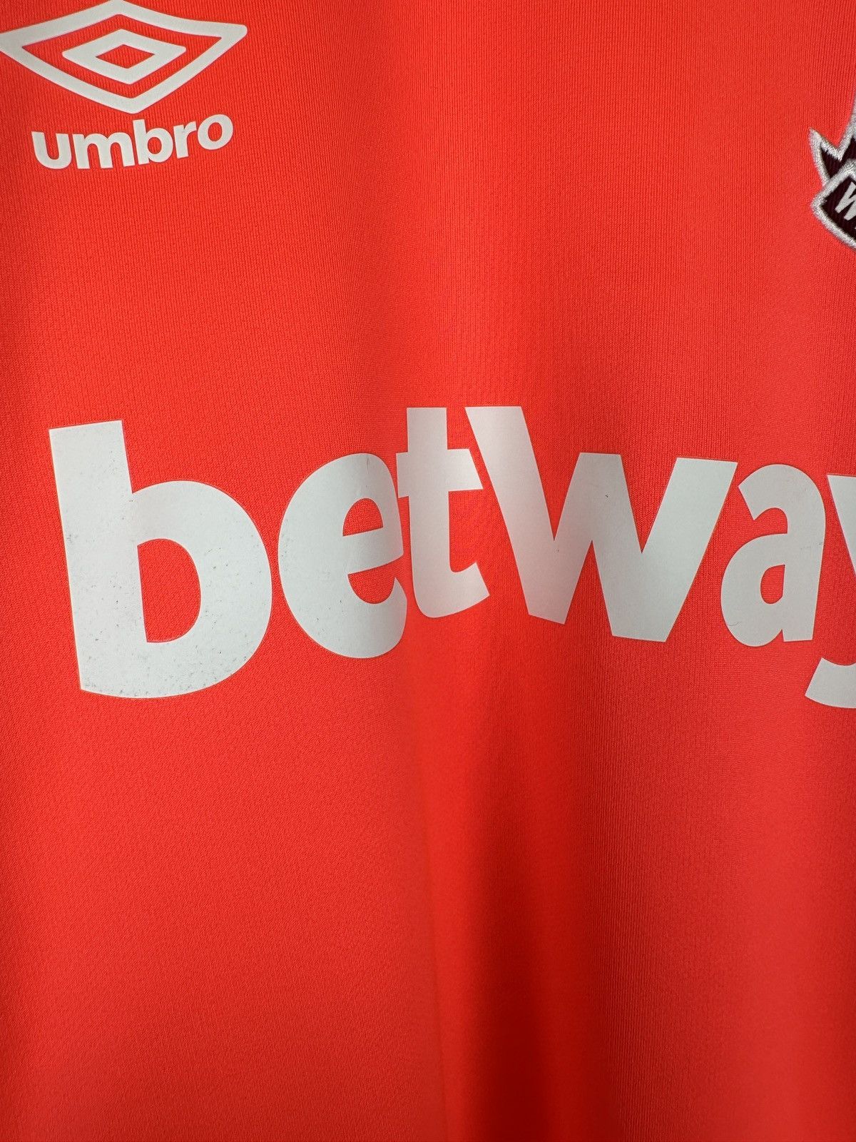 Umbro West Ham United 2015 Soccer Jersey Football Shirt Size US S / EU 44-46 / 1 - 10 Thumbnail