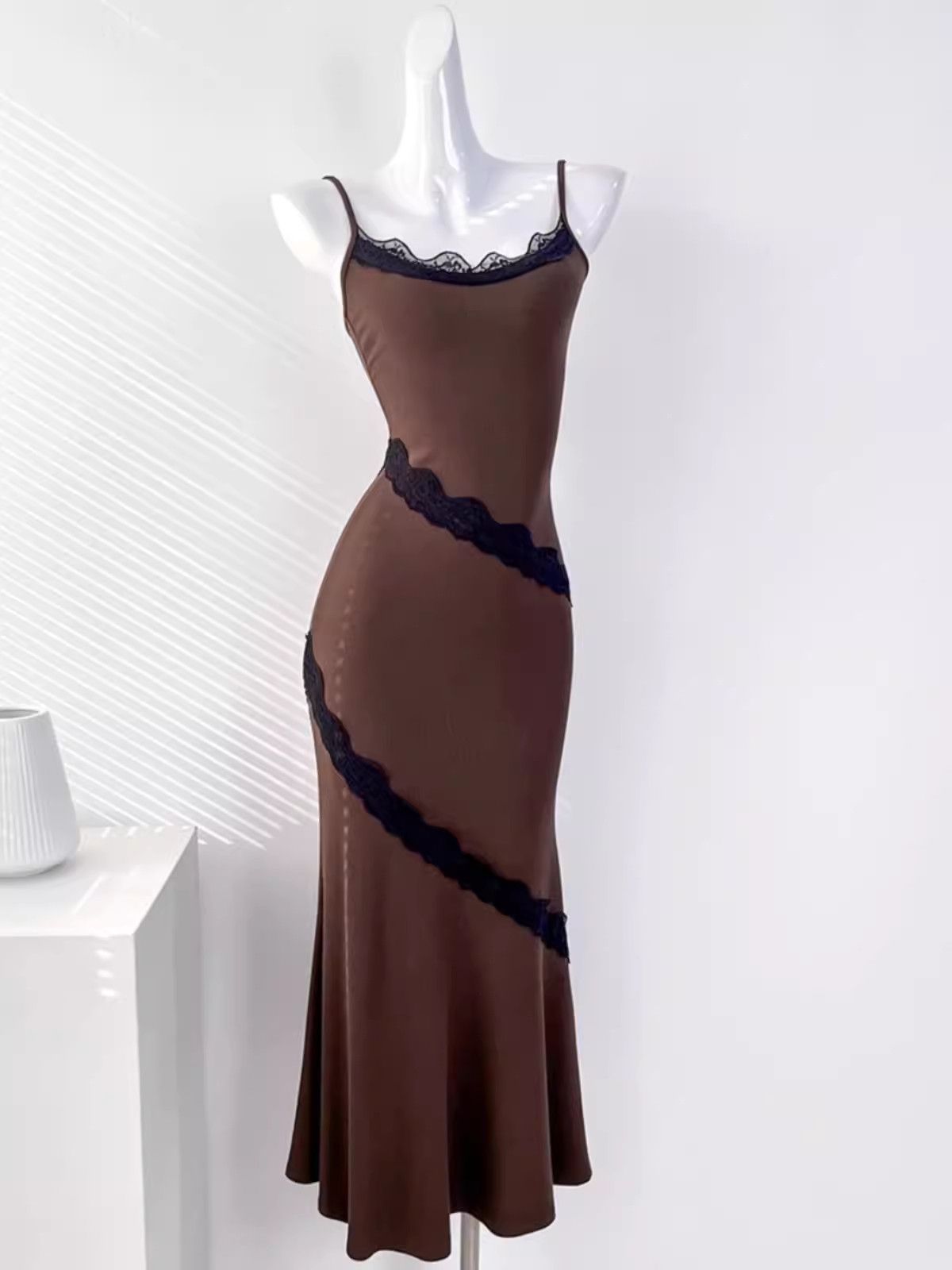 image of Vintage Knitted Lace Dress Spliced Fishtail Strap Dress in Brown, Women's (Size Medium)