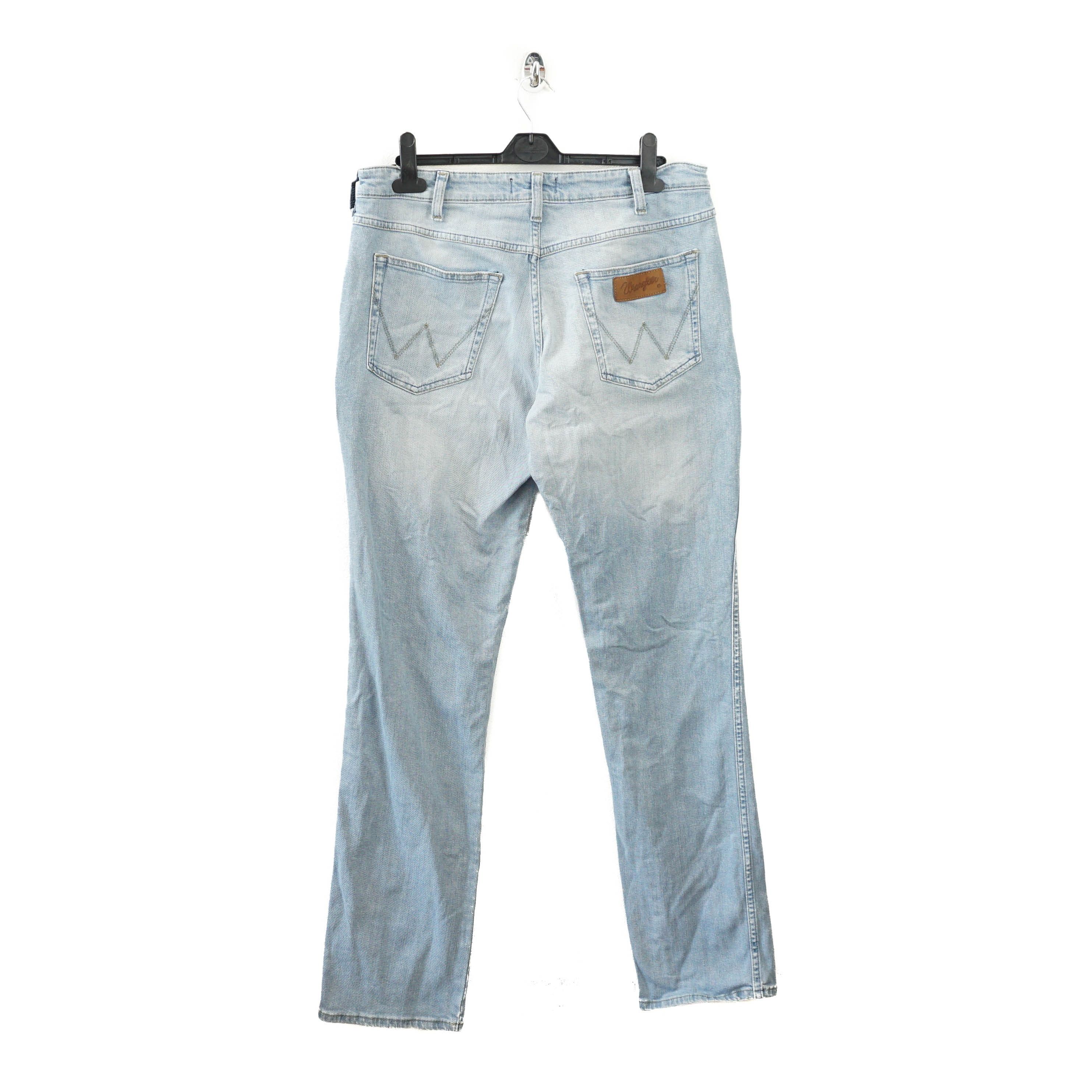 Wrangler Essential Blue Jeans Size US 34 / EU 50 - 1 Thumbnail