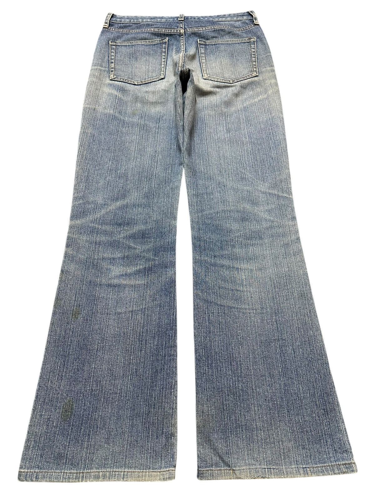 Uniqlo Vintage Japanese Uniqlo Blue Faded Wash Style Wide Leg Jeans Size US 28 / EU 44 - 2 Thumbnail