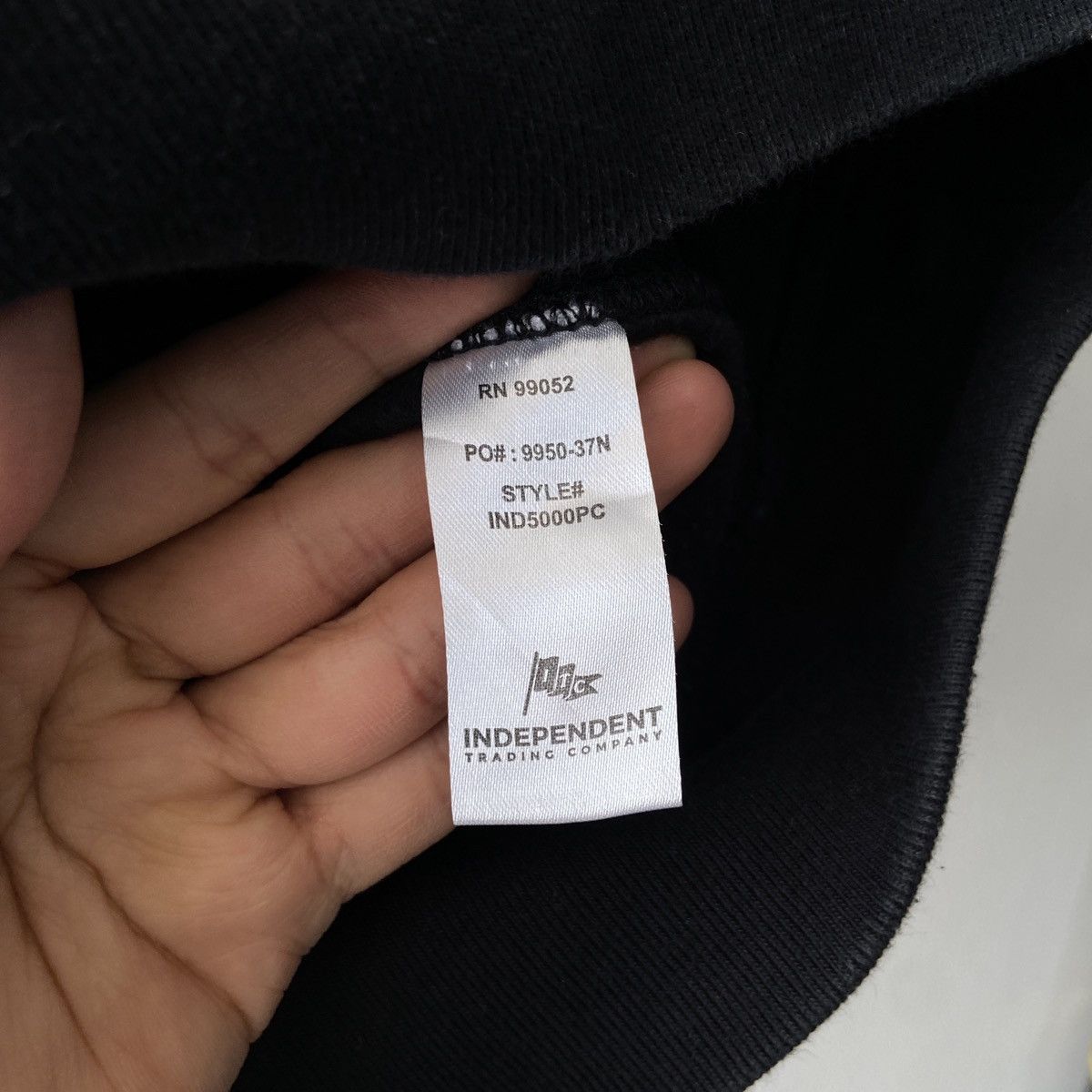 Joshua Vides Joshua vides x BMW paint crew hoodie Size US M / EU 48-50 / 2 - 9 Thumbnail